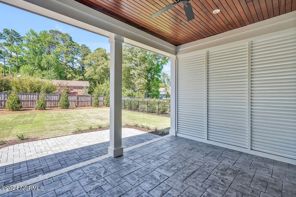 8265 Winding Creek Circle