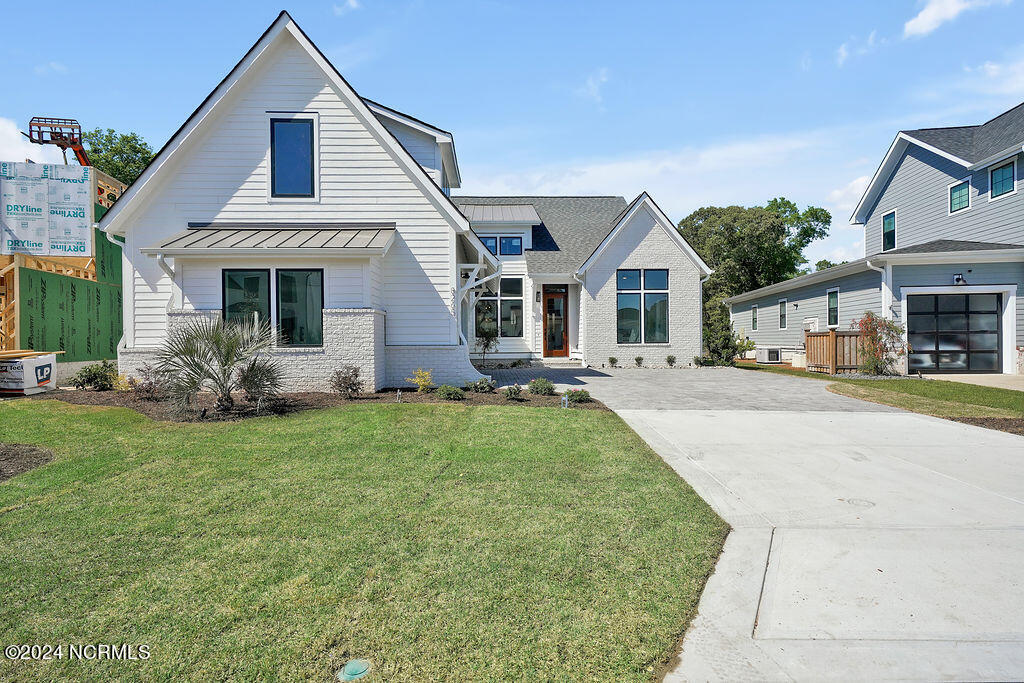 8265 Winding Creek Circle