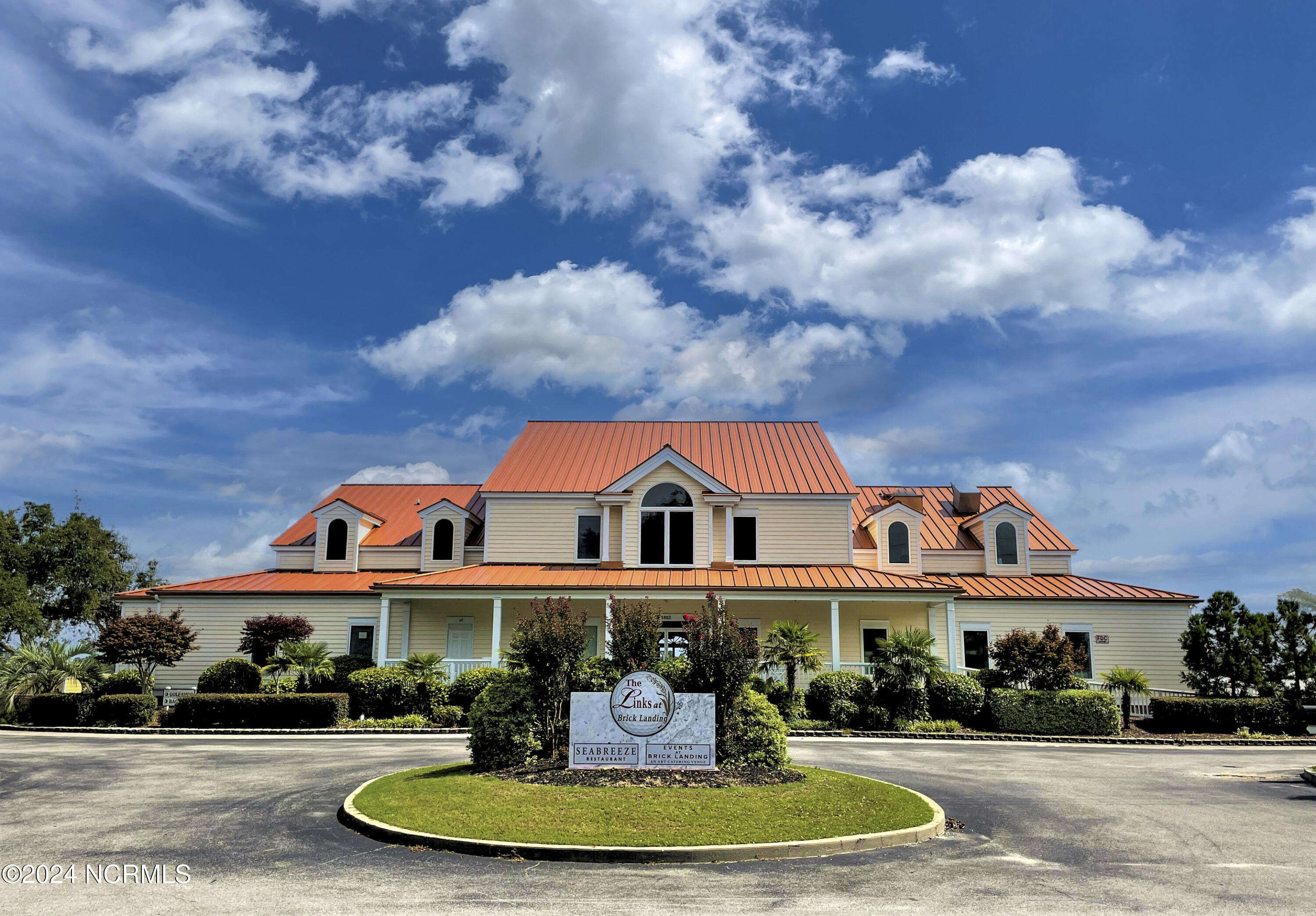 2079 Greenside Manor Drive