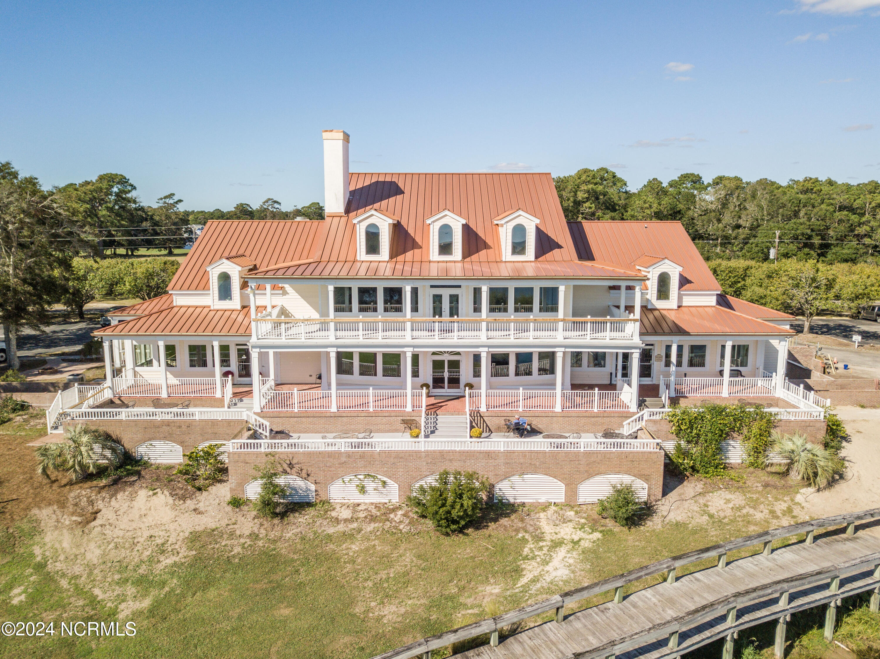 2079 Greenside Manor Drive