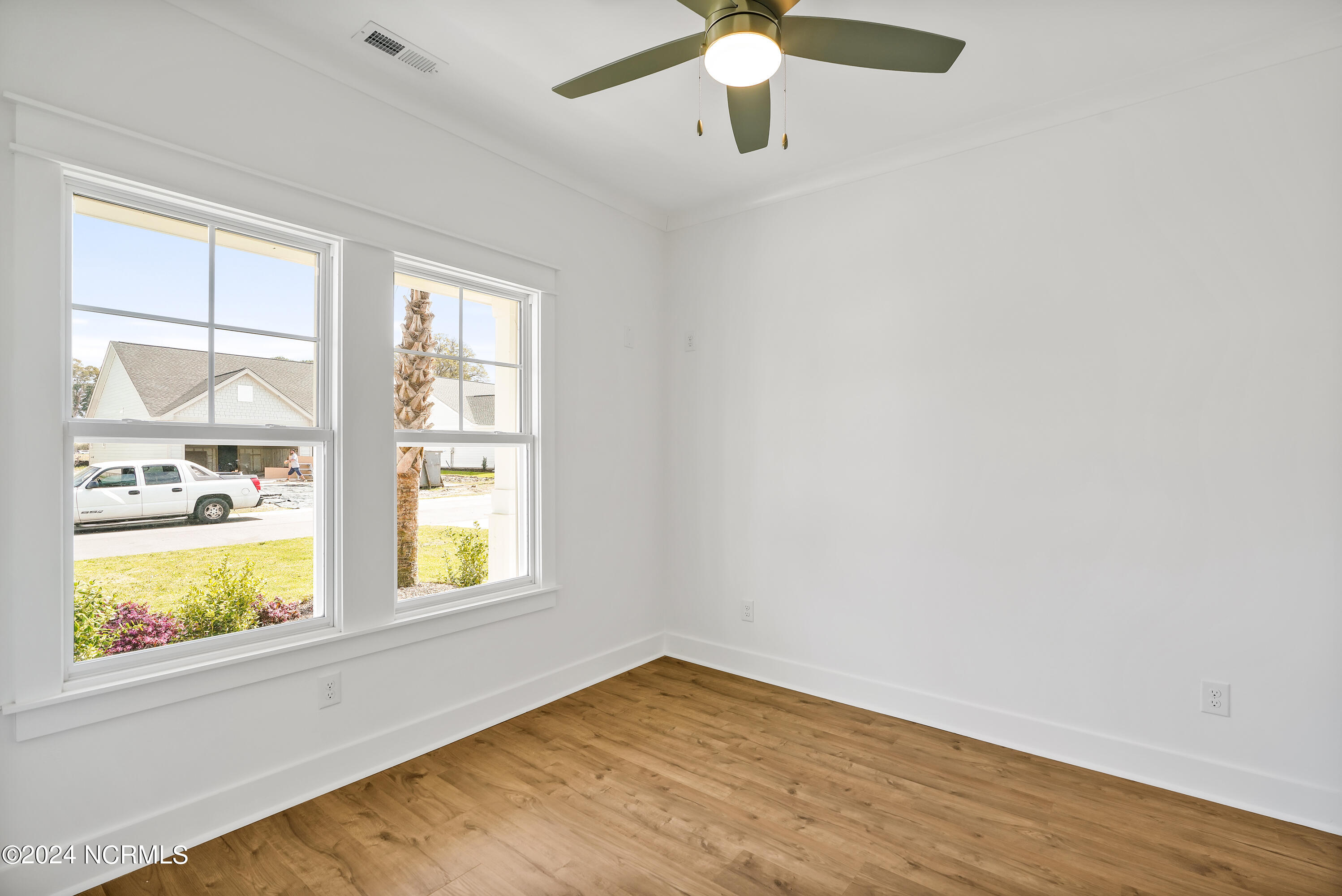 2075 Greenside Manor Drive