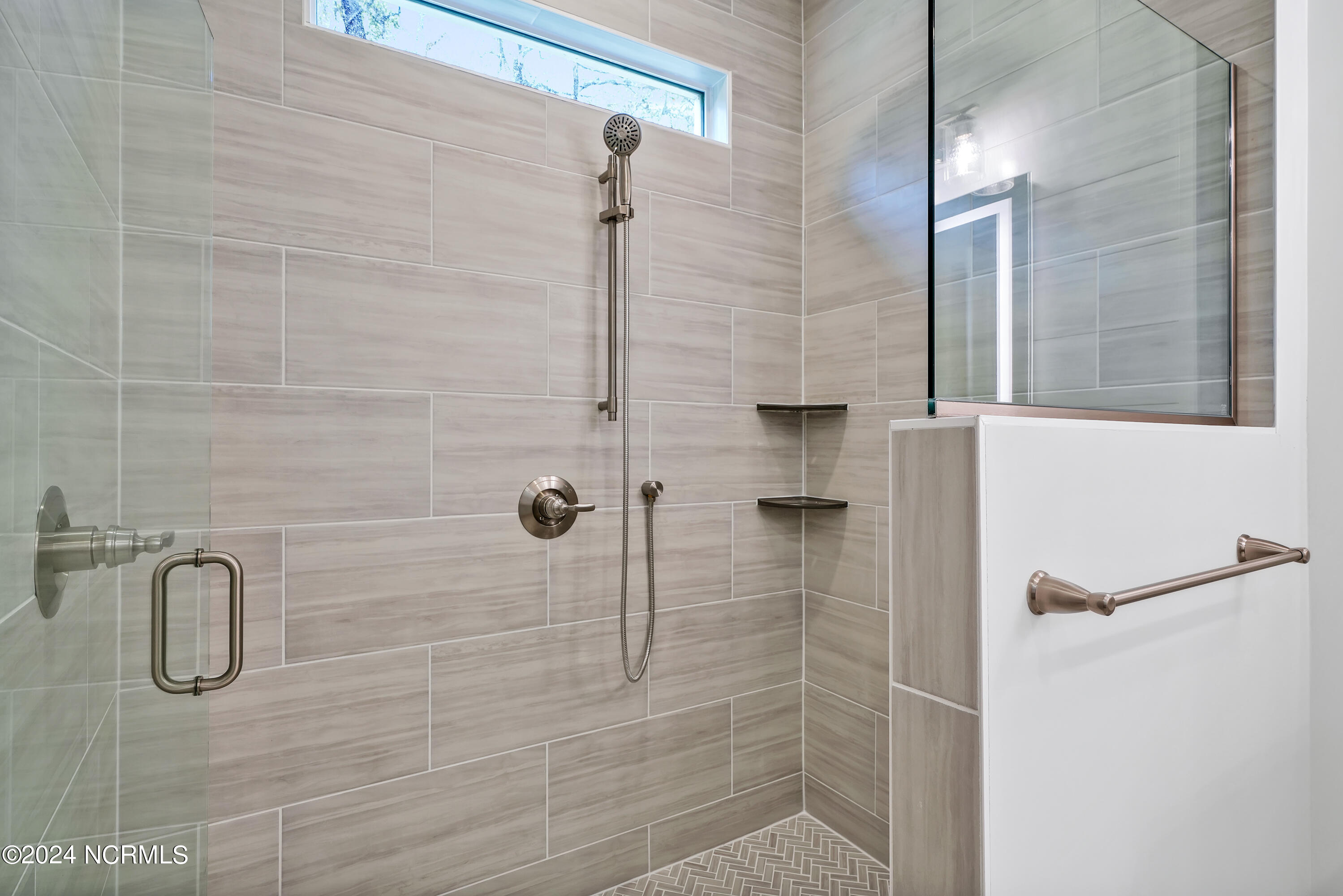 2075 Greenside Manor Drive