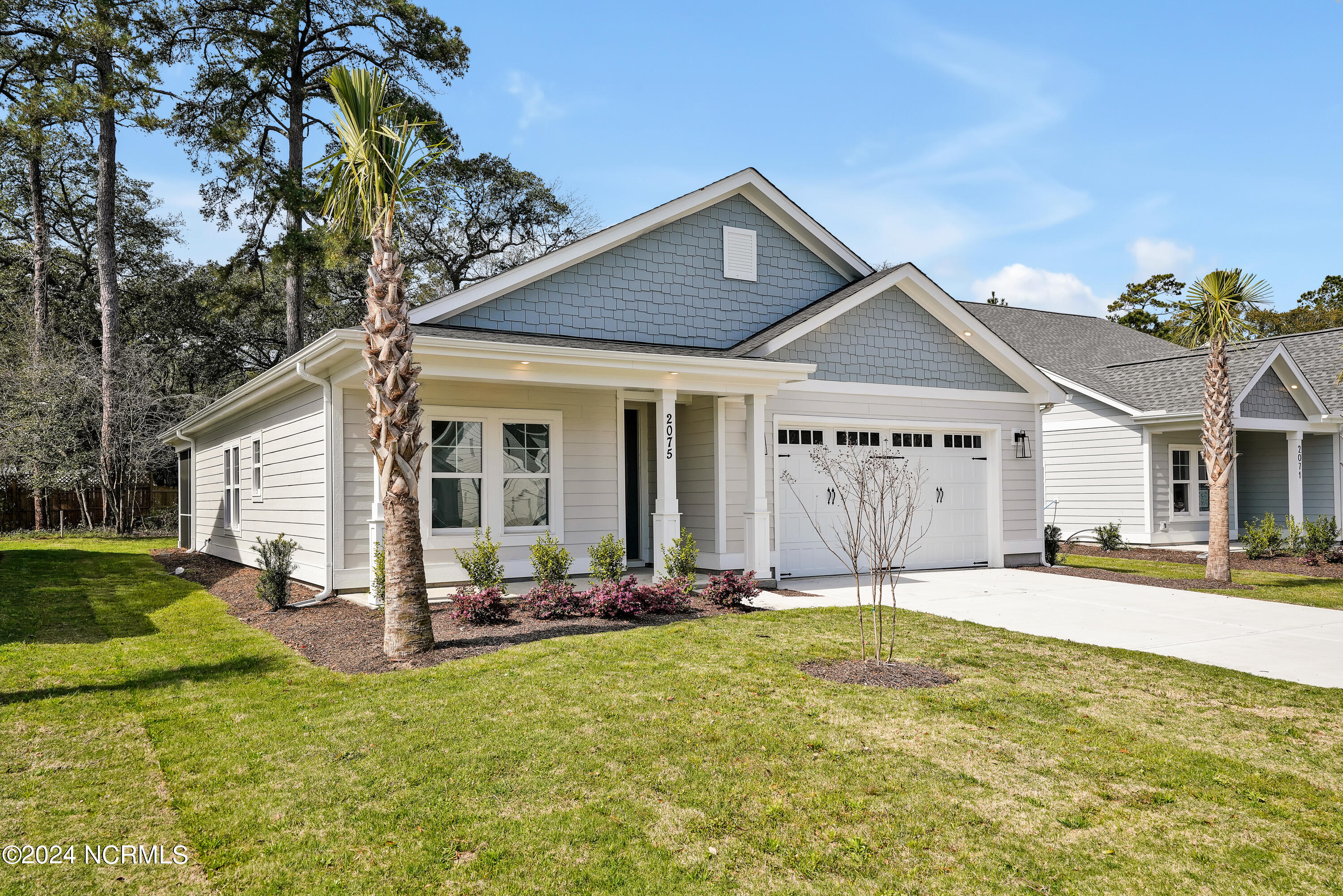 2075 Greenside Manor Drive