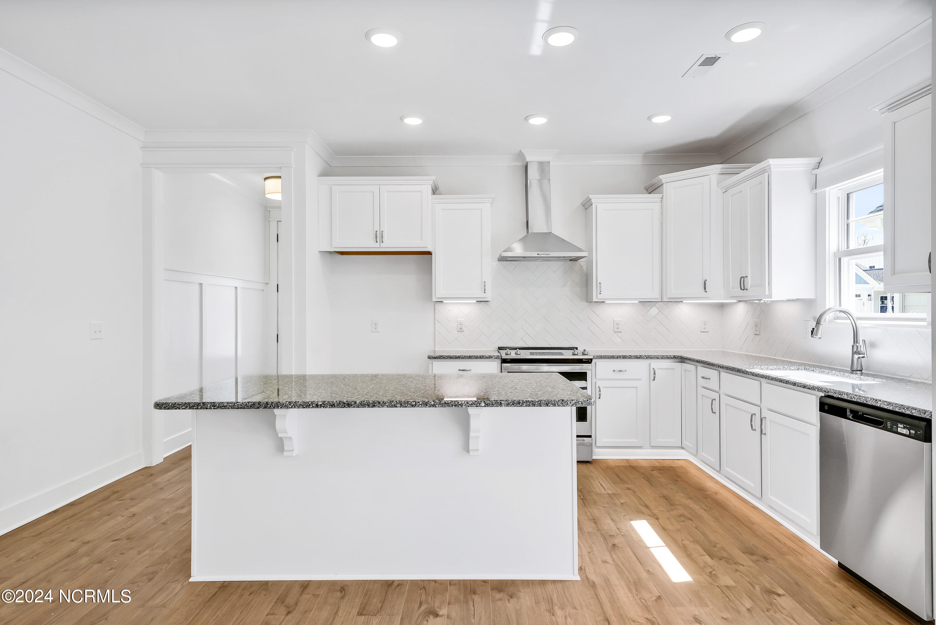 2075 Greenside Manor Drive