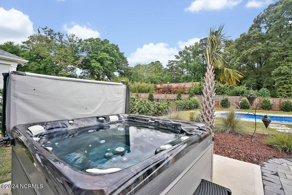 8269 Winding Creek Circle