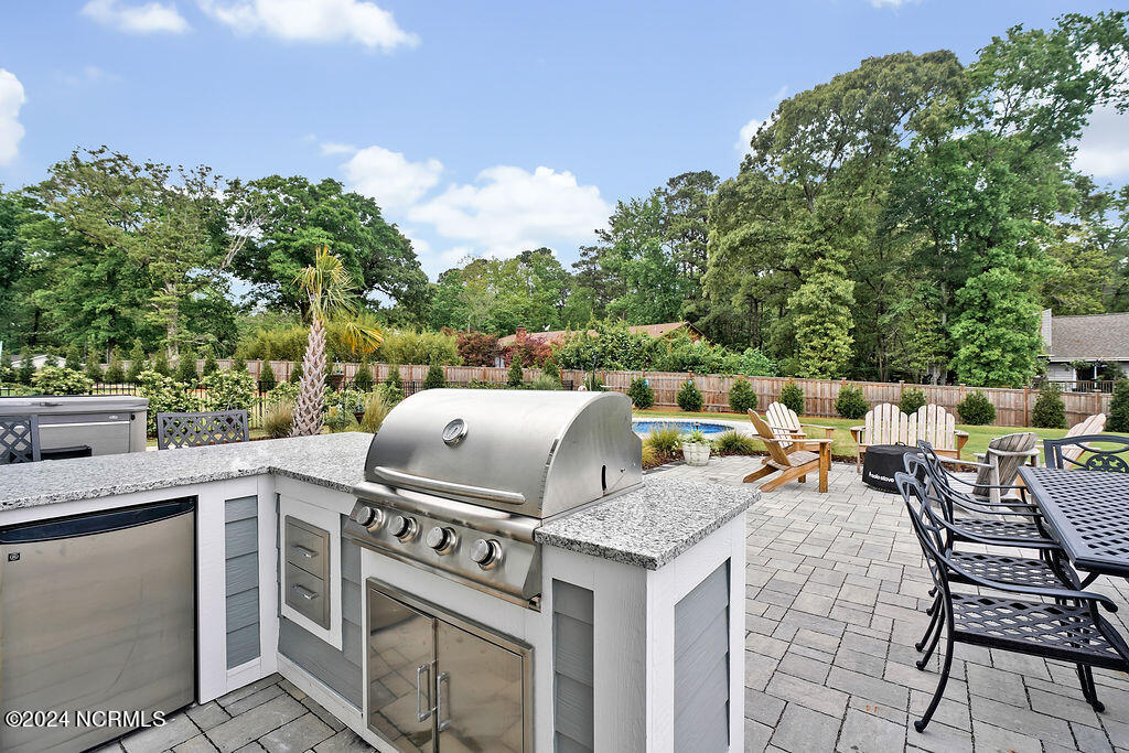 8269 Winding Creek Circle