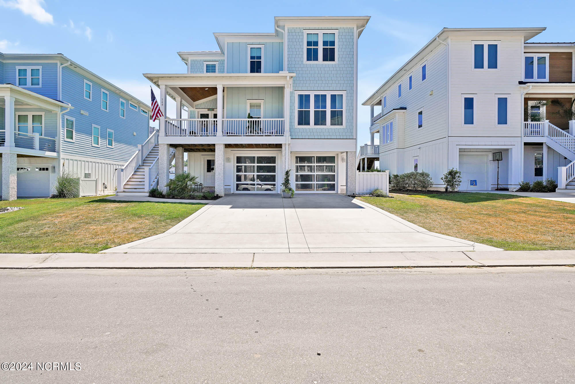 748 Waterstone Drive