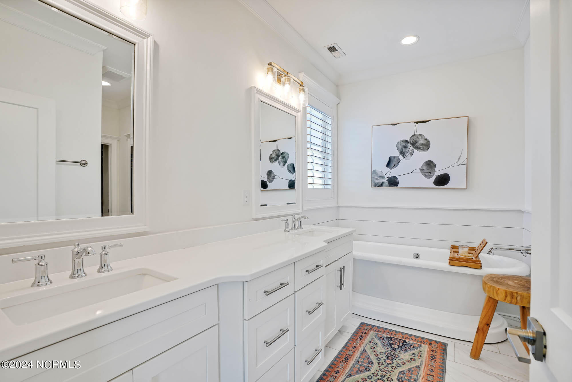 748 Waterstone Drive