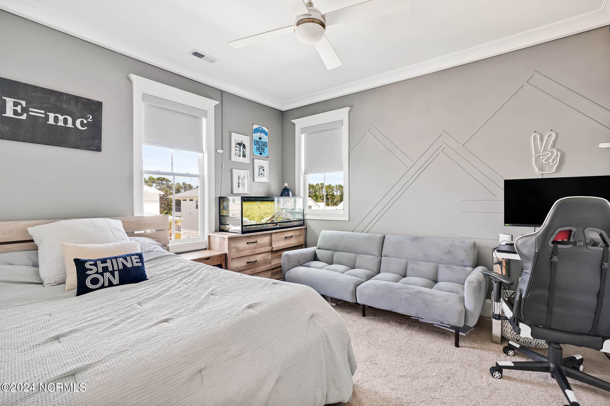 748 Waterstone Drive