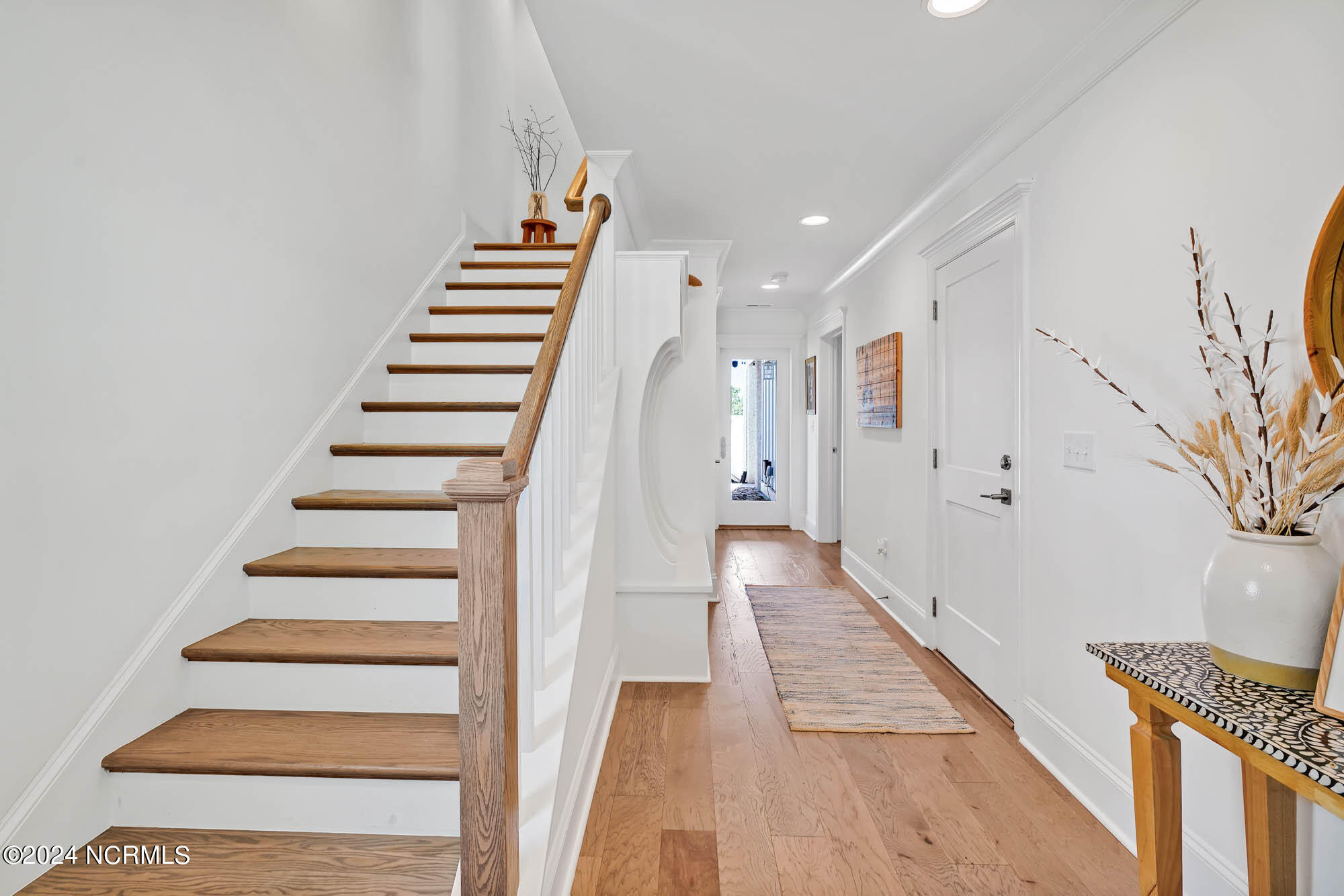 748 Waterstone Drive