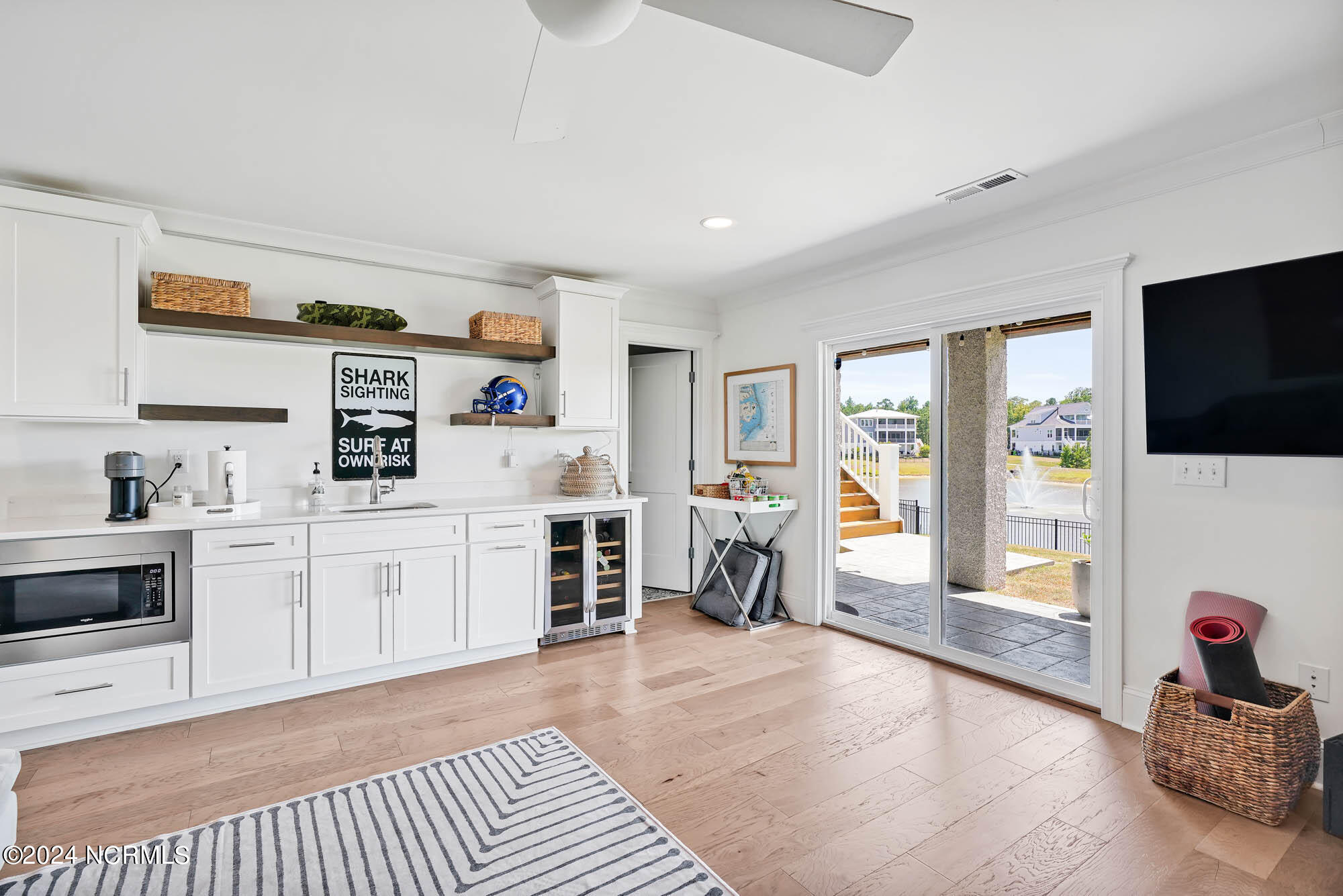 748 Waterstone Drive