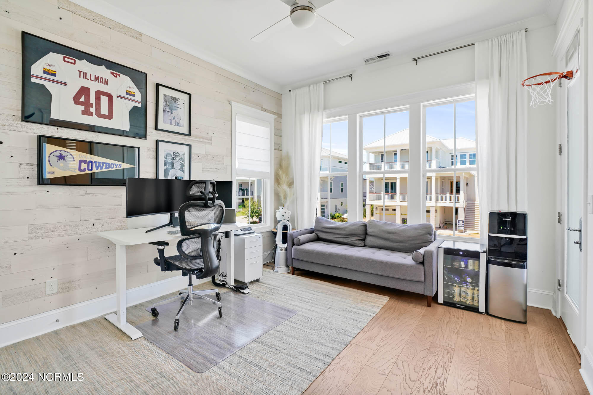 748 Waterstone Drive