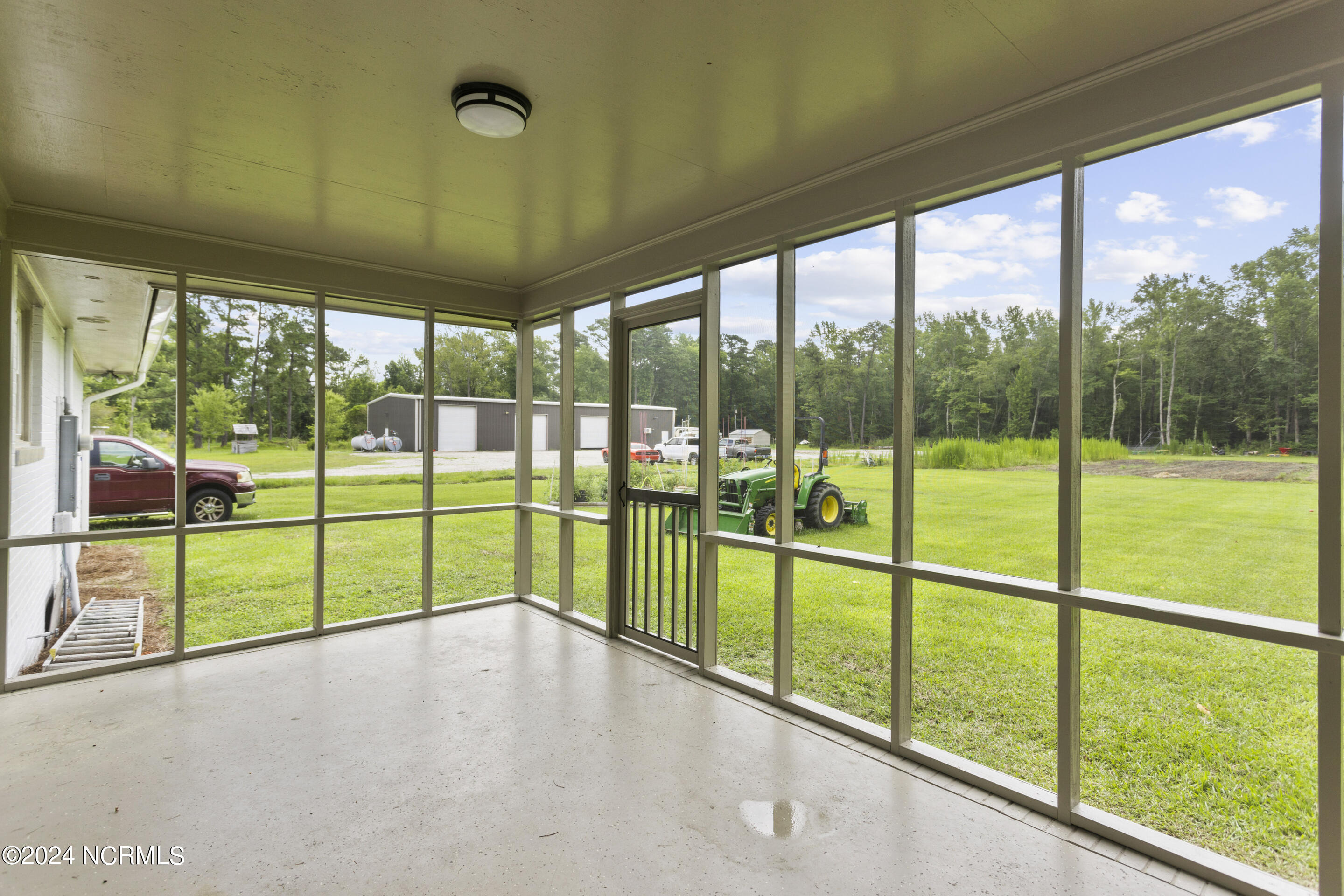 4222 Castle Hayne Road