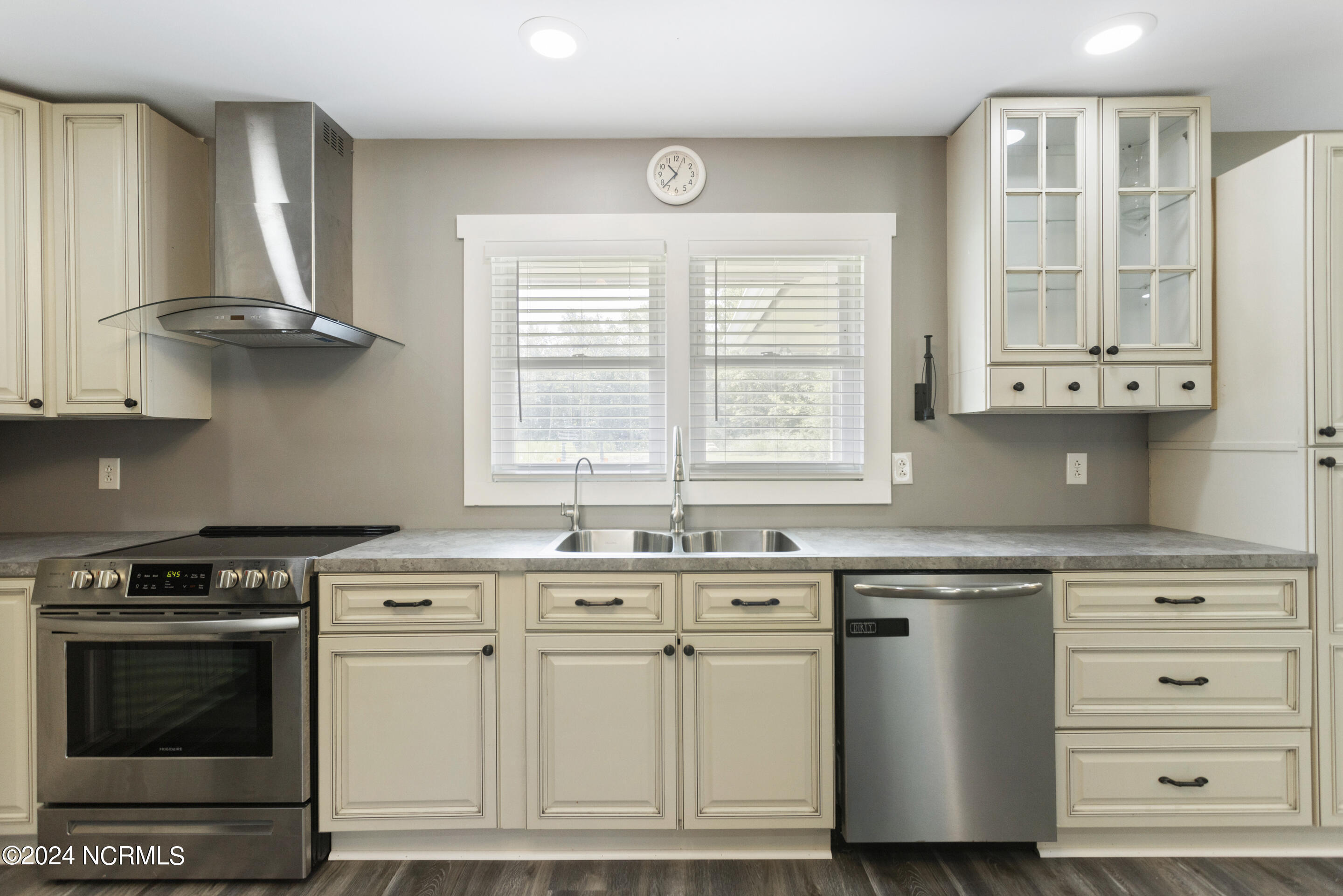 4222 Castle Hayne Road