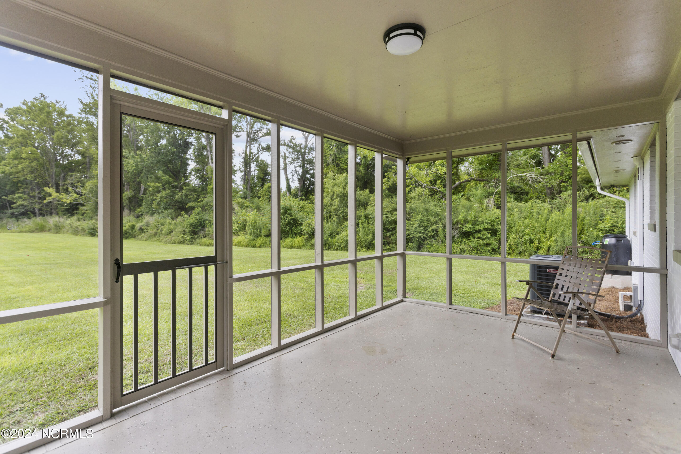 4222 Castle Hayne Road