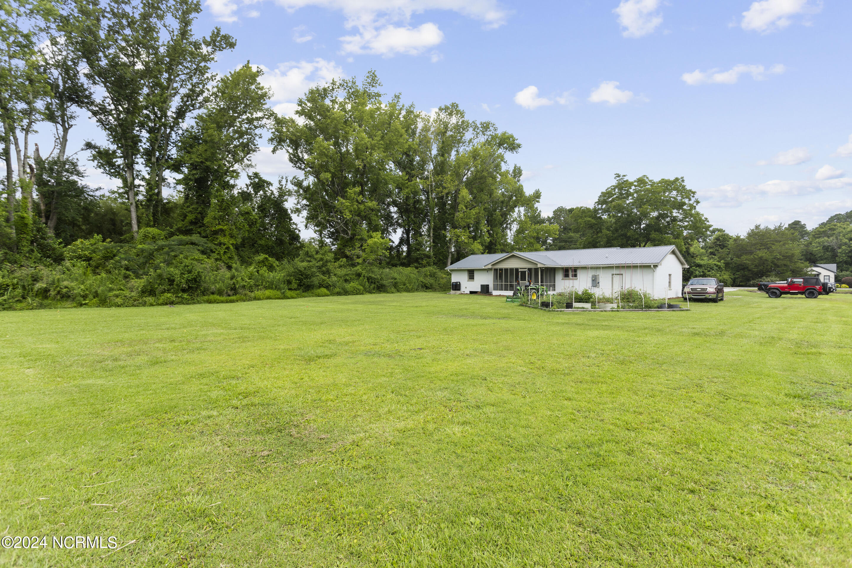 4222 Castle Hayne Road
