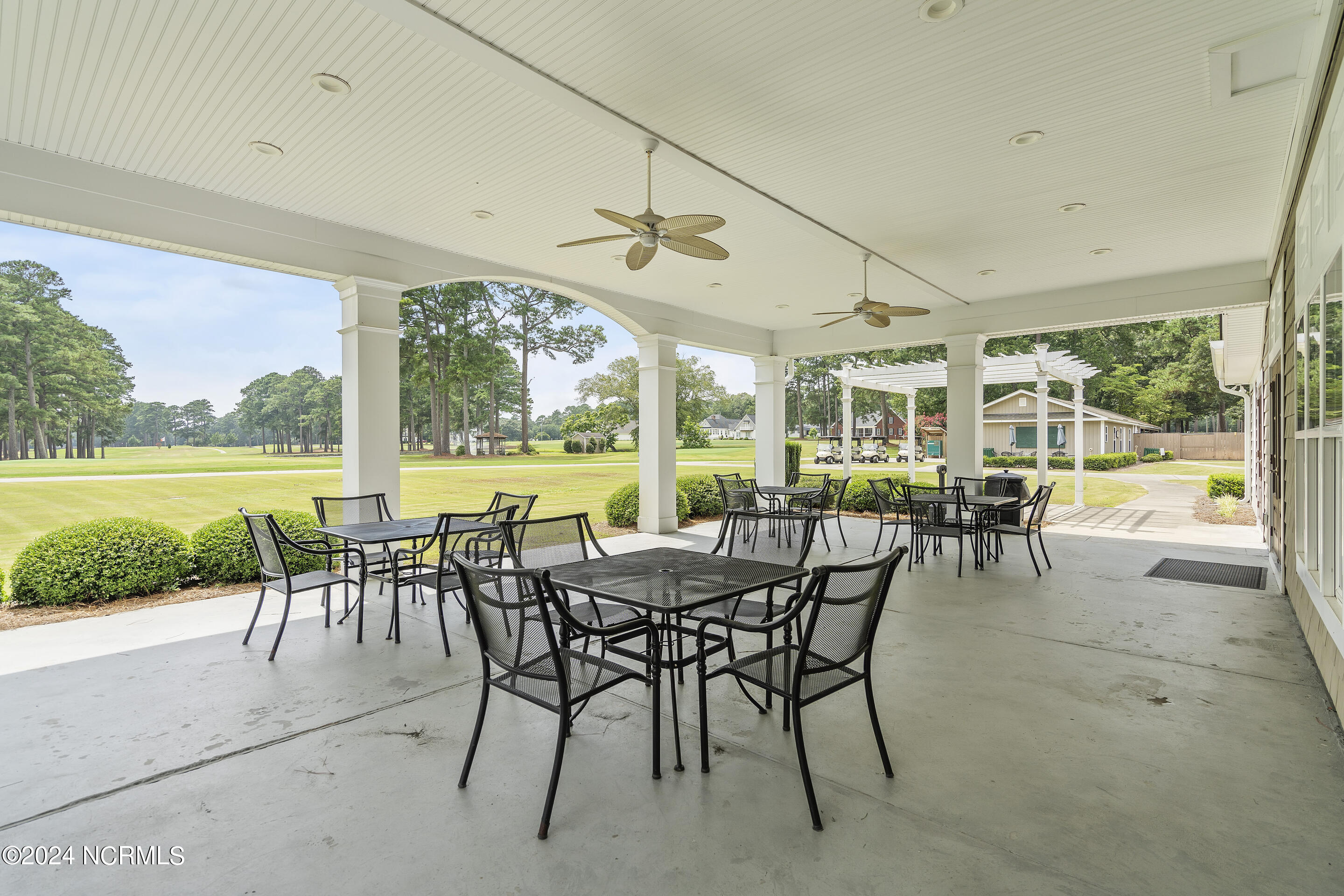 135 N Country Club Drive