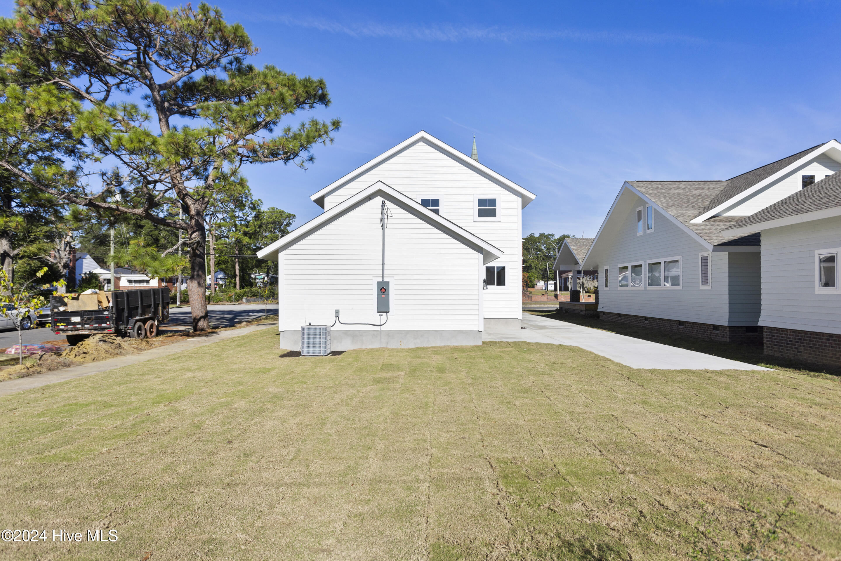 226 Central Boulevard