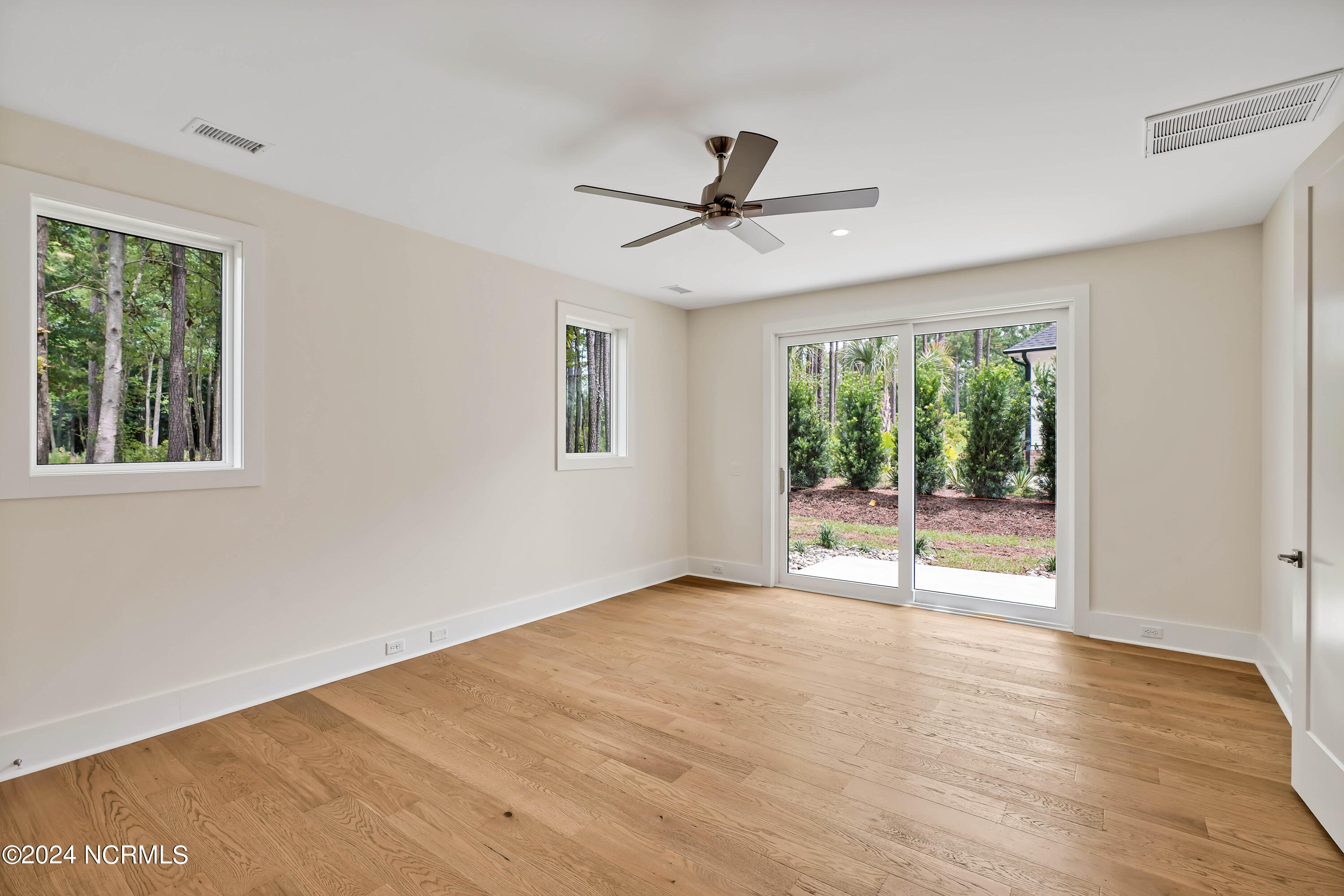 1620 Riverview Terrace