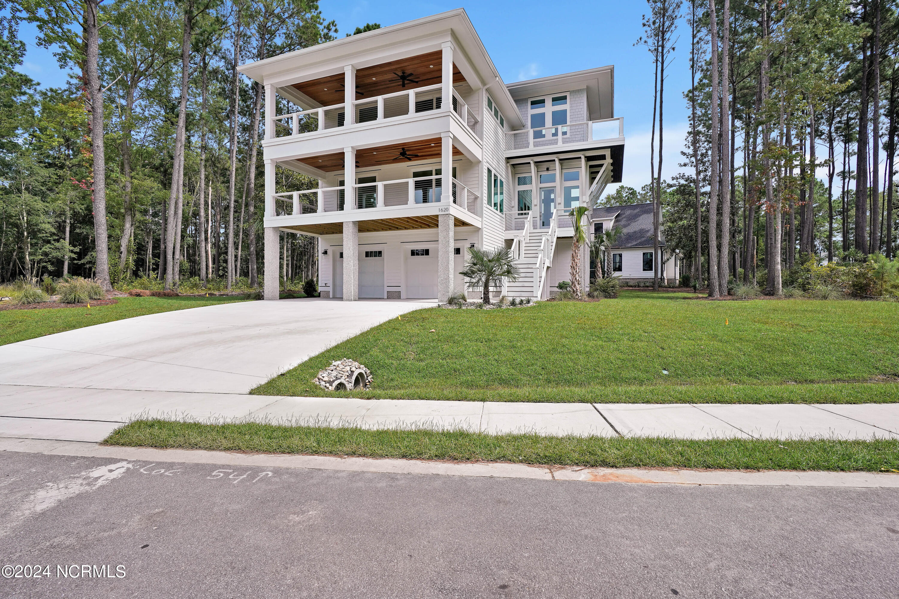 1620 Riverview Terrace