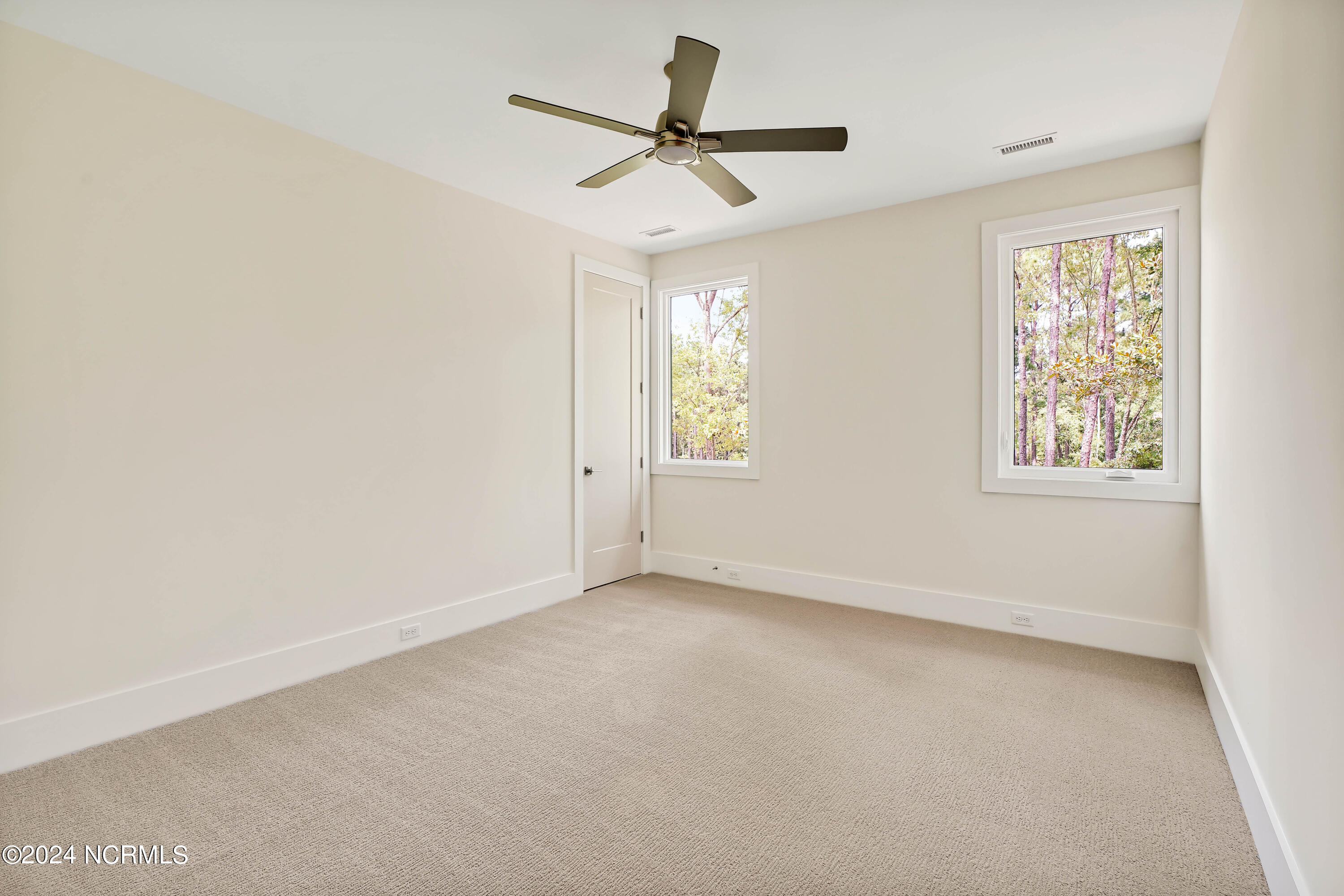 1620 Riverview Terrace