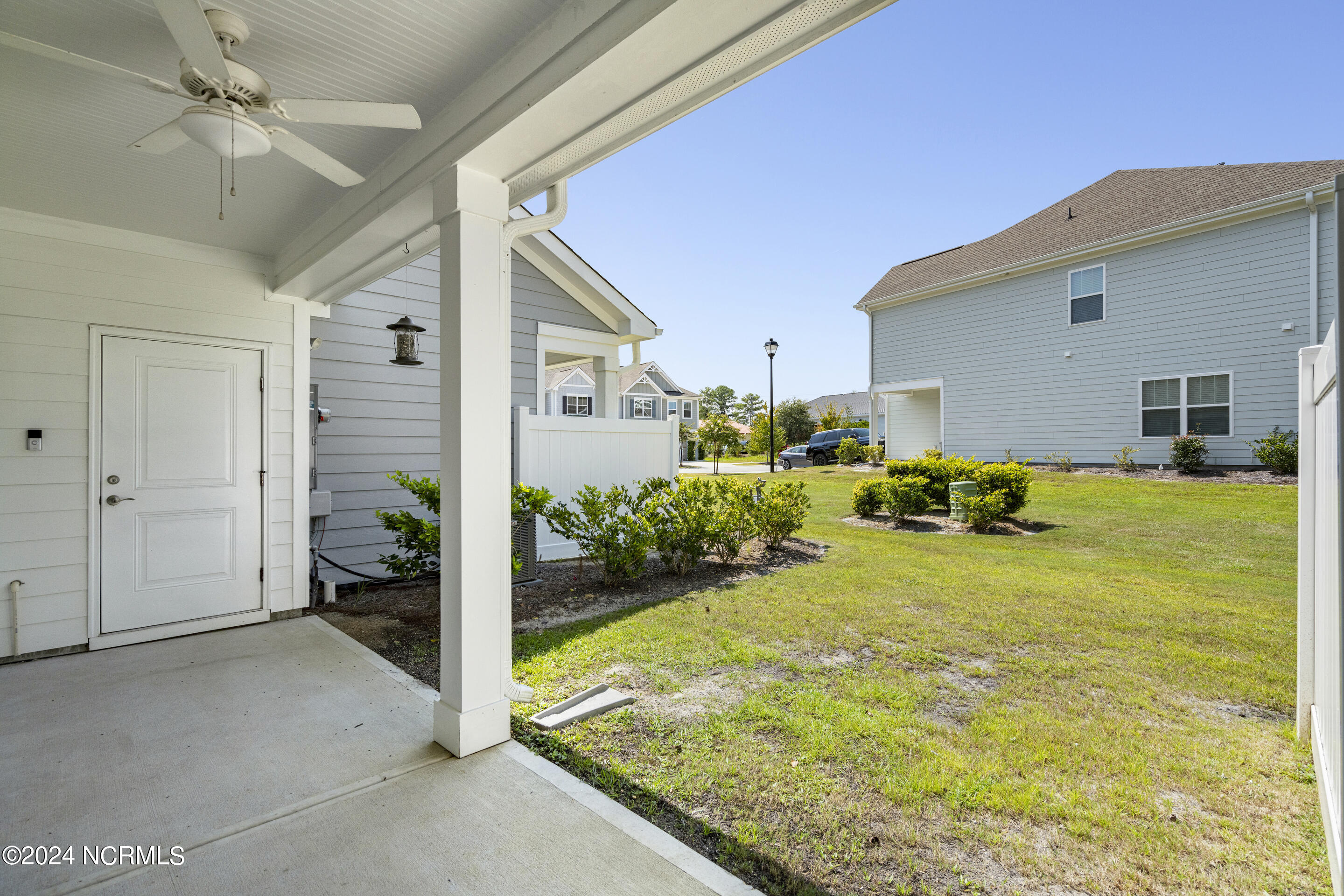 209 White Stone Place, 10