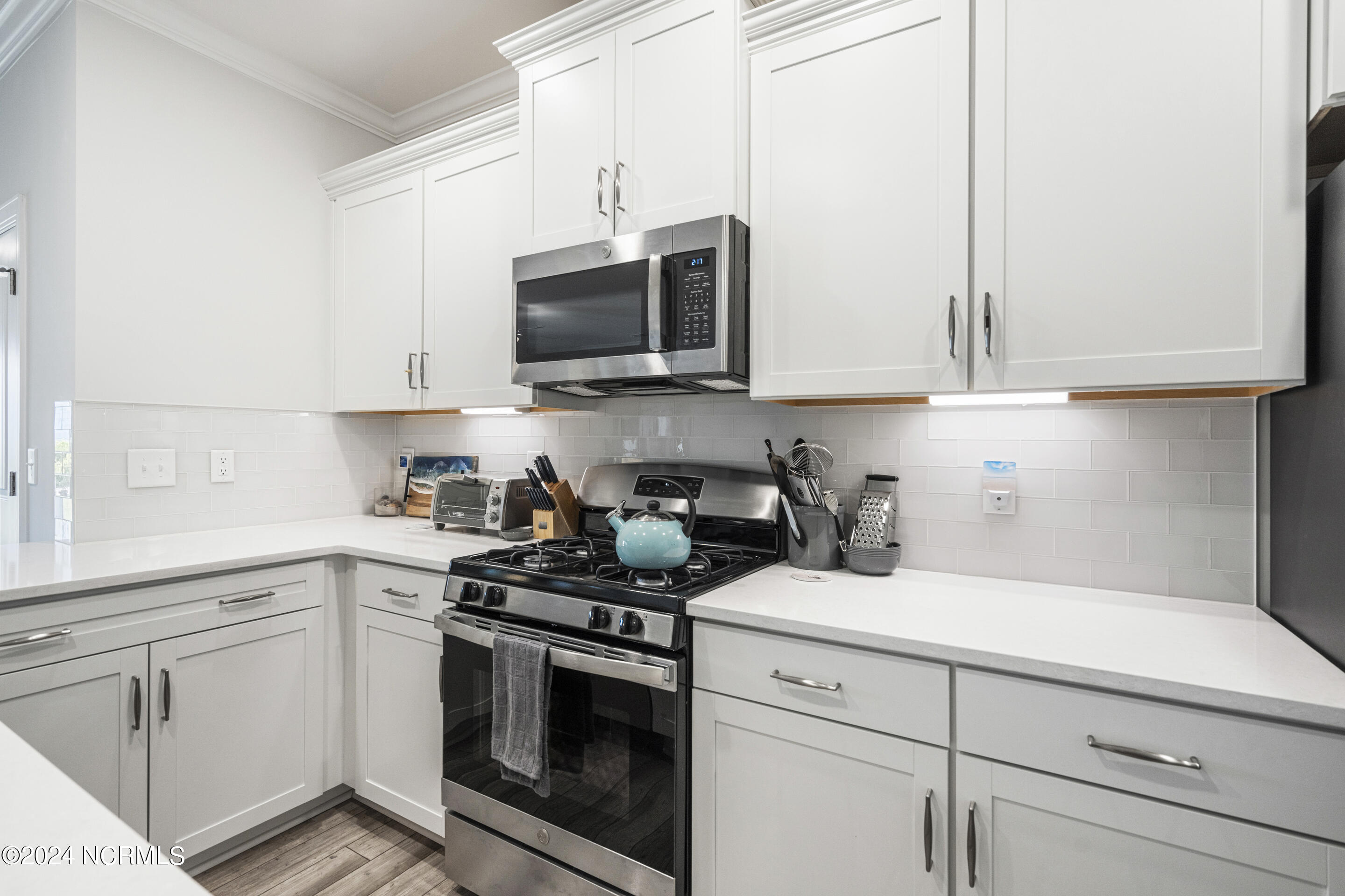 209 White Stone Place, 10
