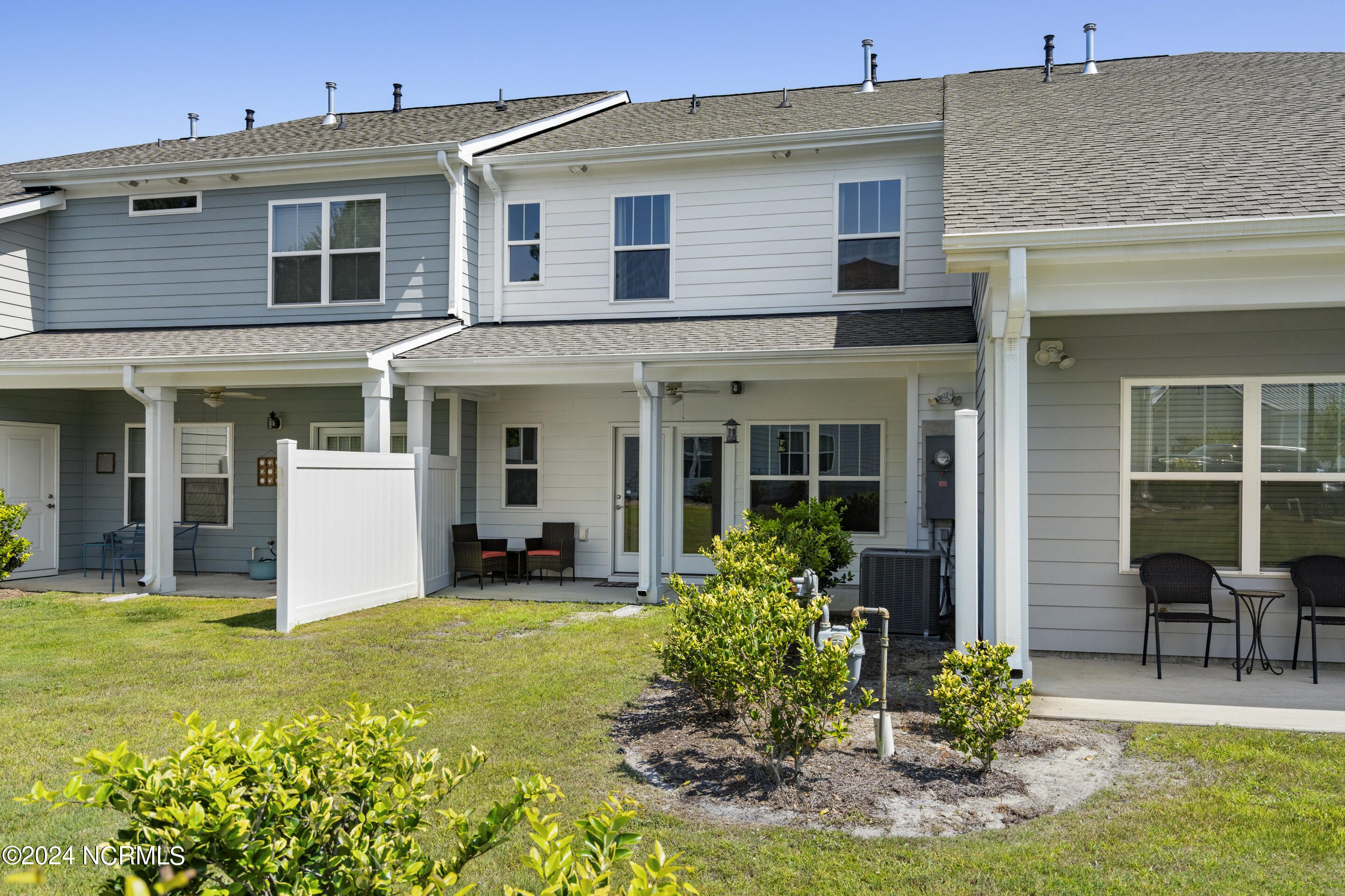 209 White Stone Place, 10