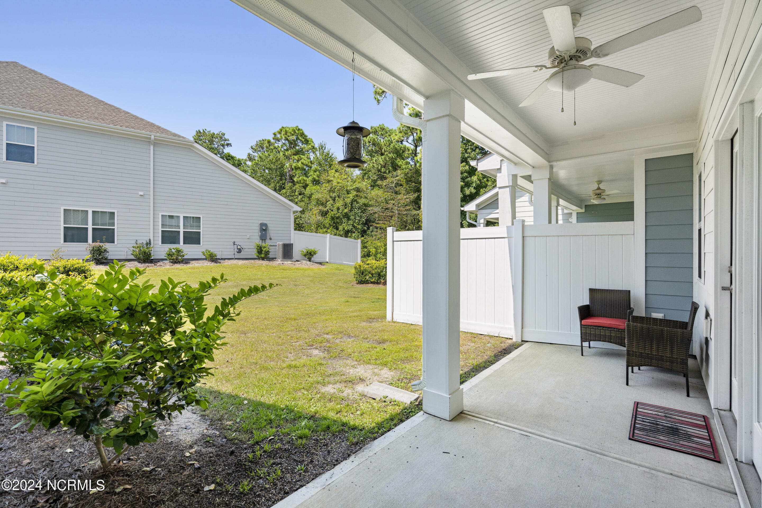 209 White Stone Place, 10