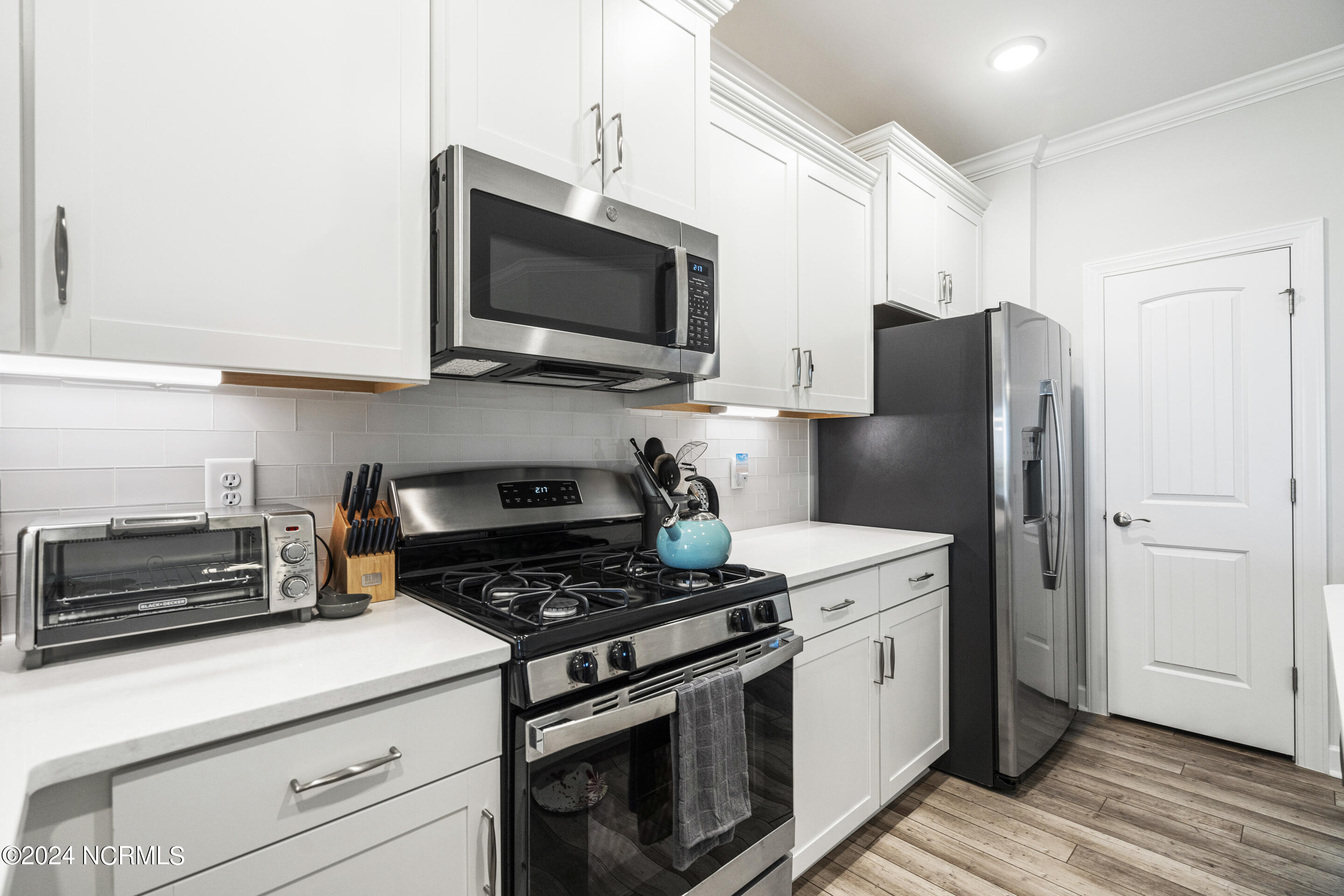 209 White Stone Place, 10