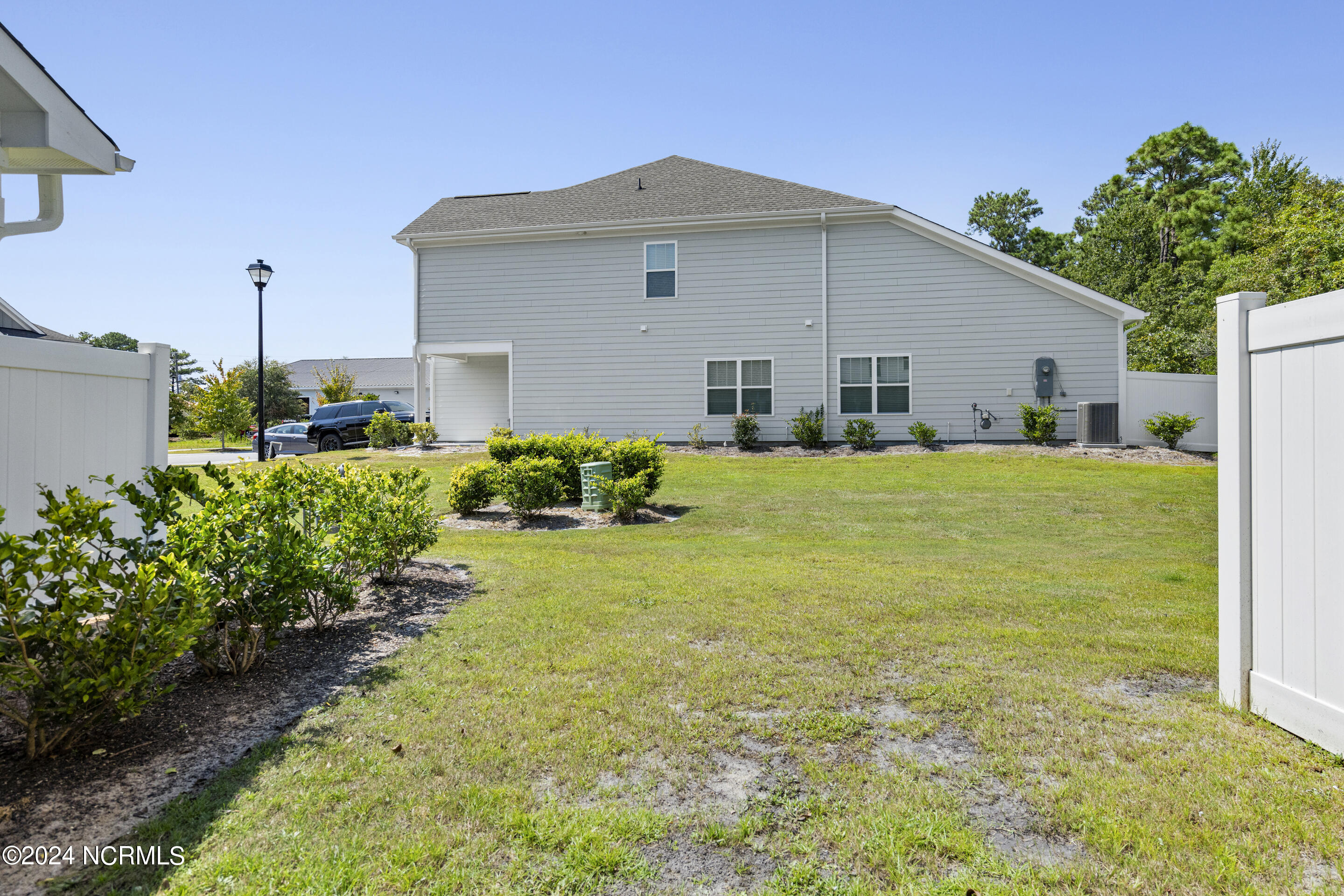 209 White Stone Place, 10