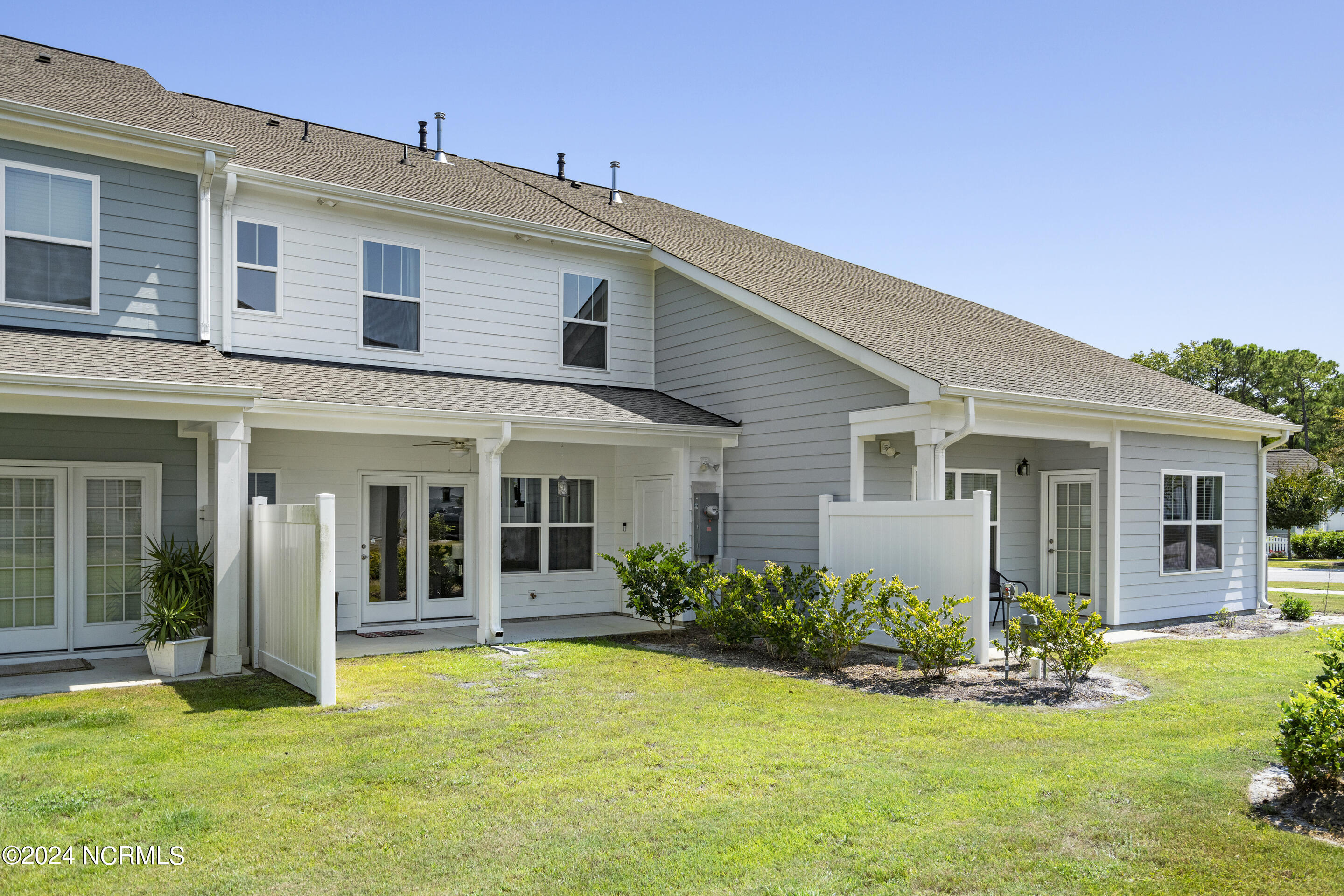 209 White Stone Place, 10