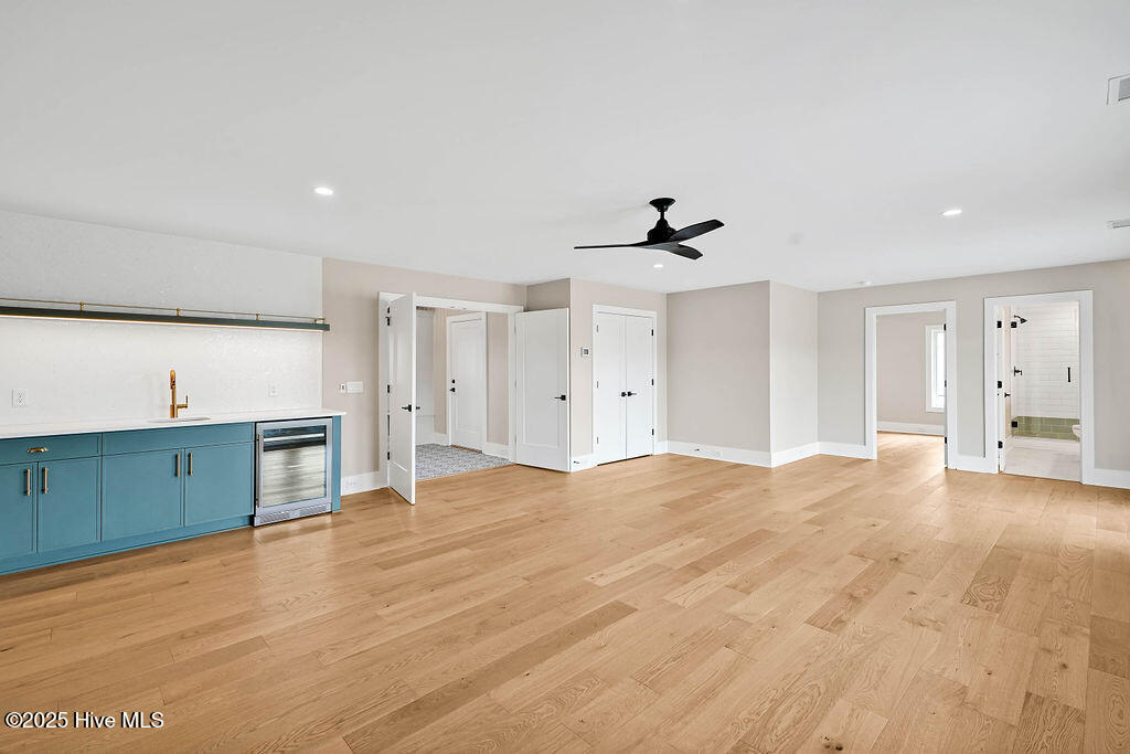728 Waterstone Drive