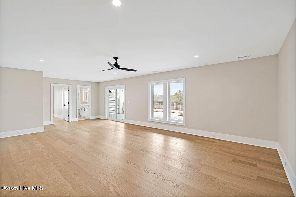 728 Waterstone Drive