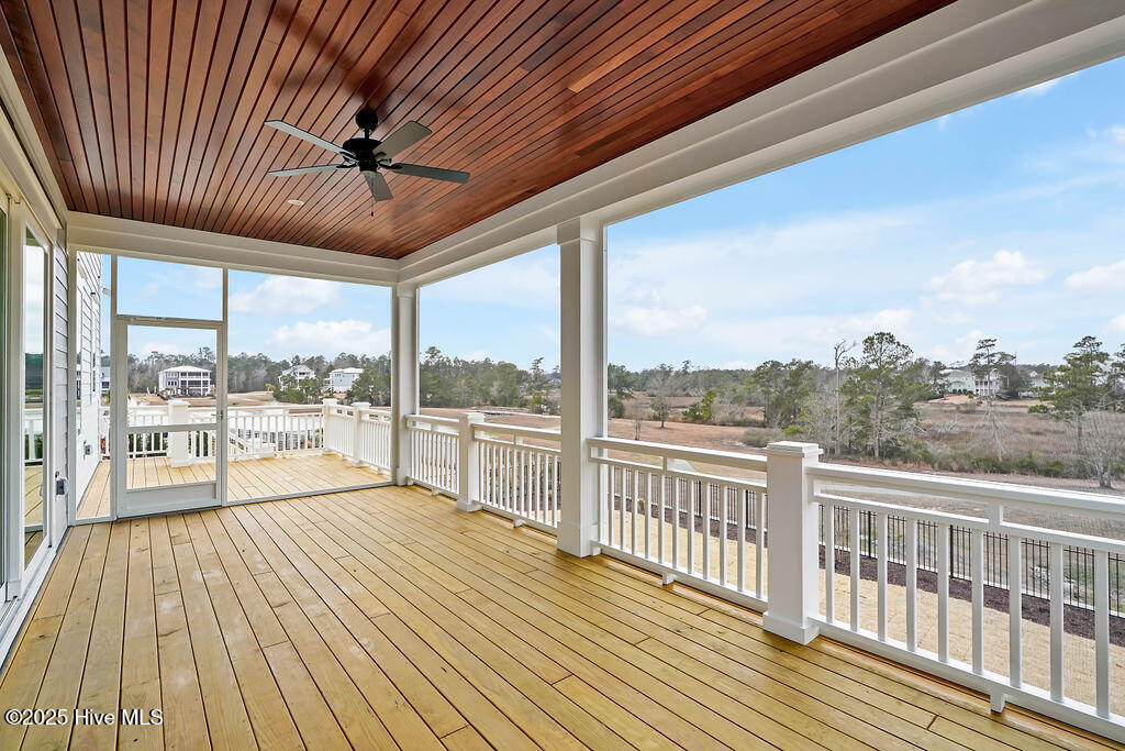 728 Waterstone Drive