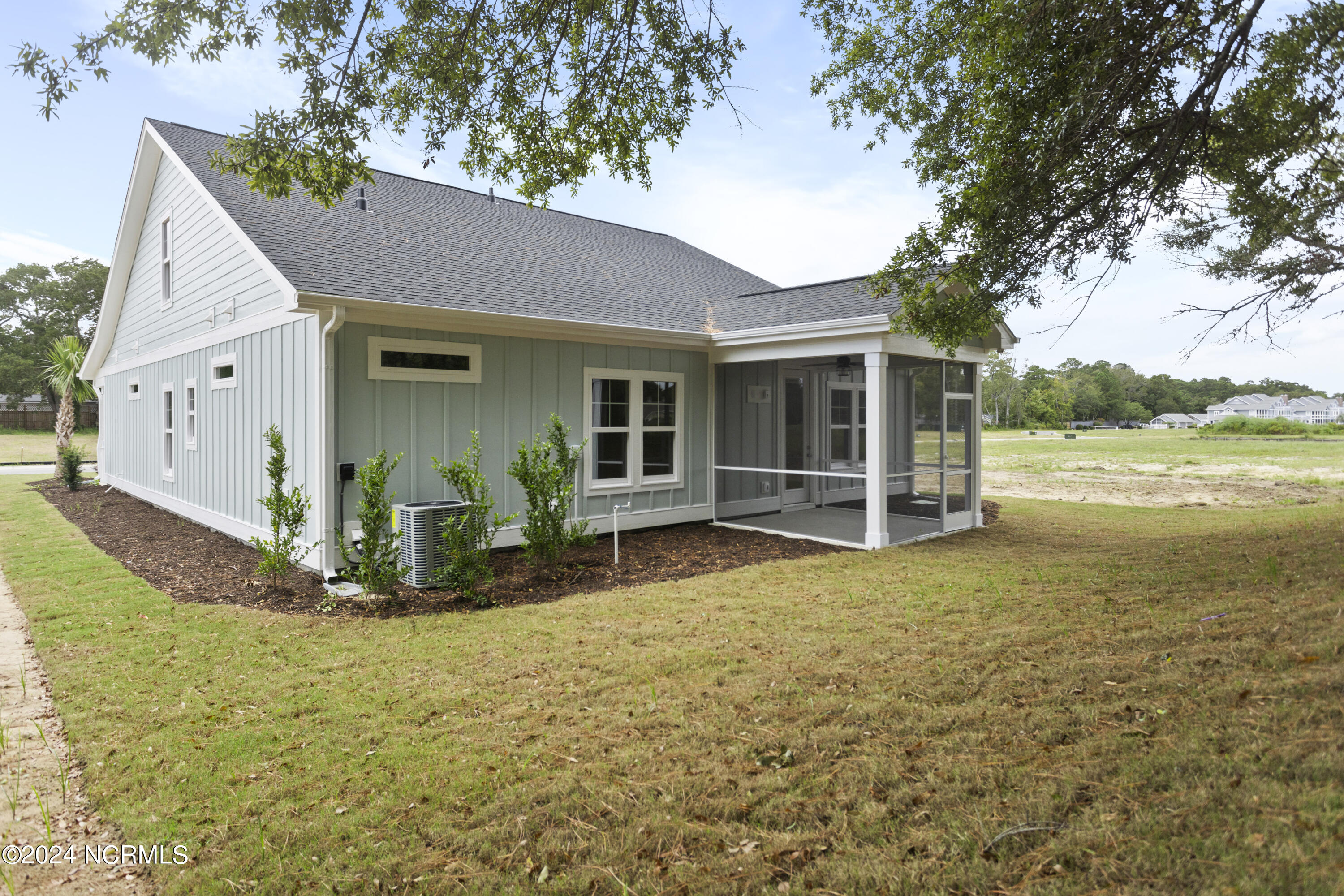 2058 Greenside Manor Drive
