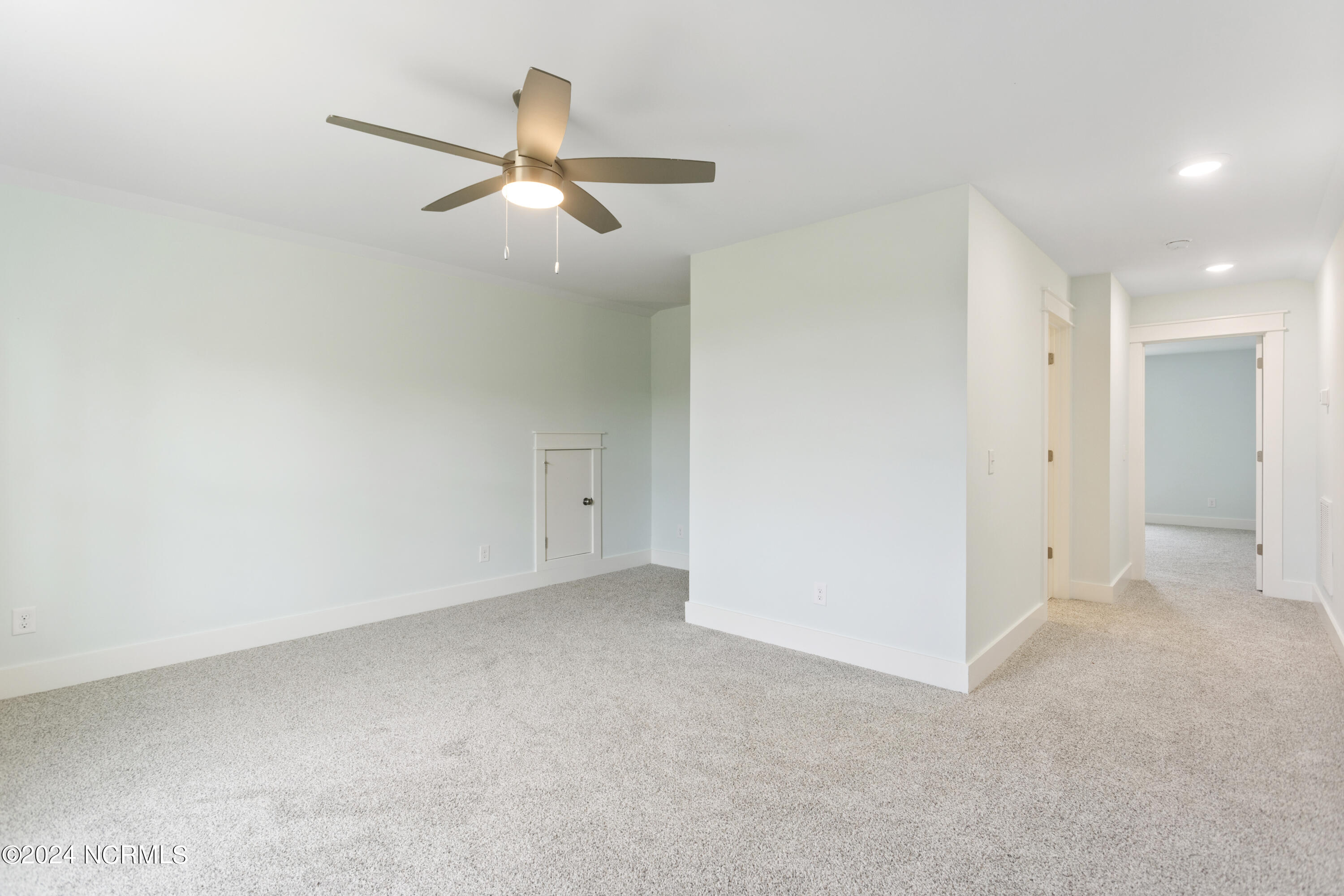2058 Greenside Manor Drive