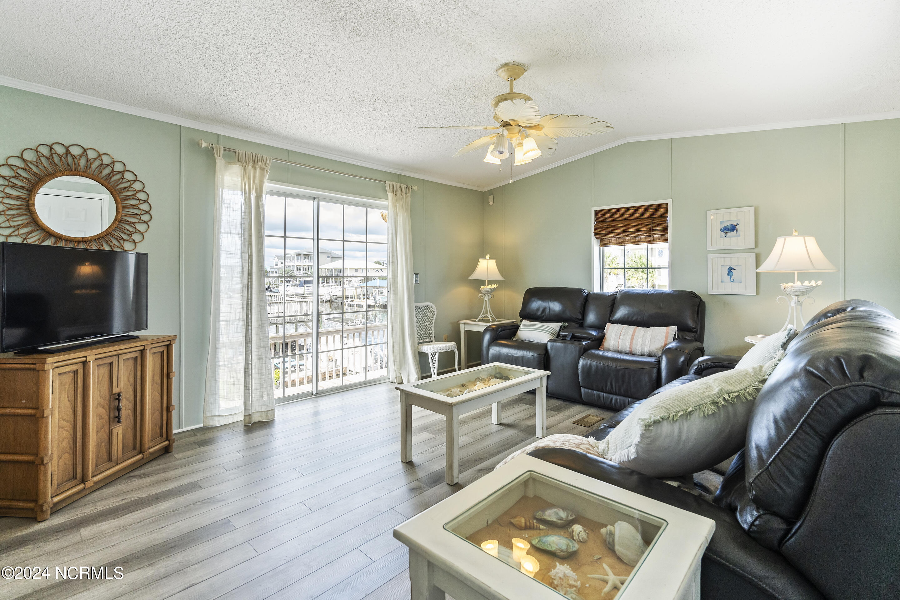 3078 3rd Street