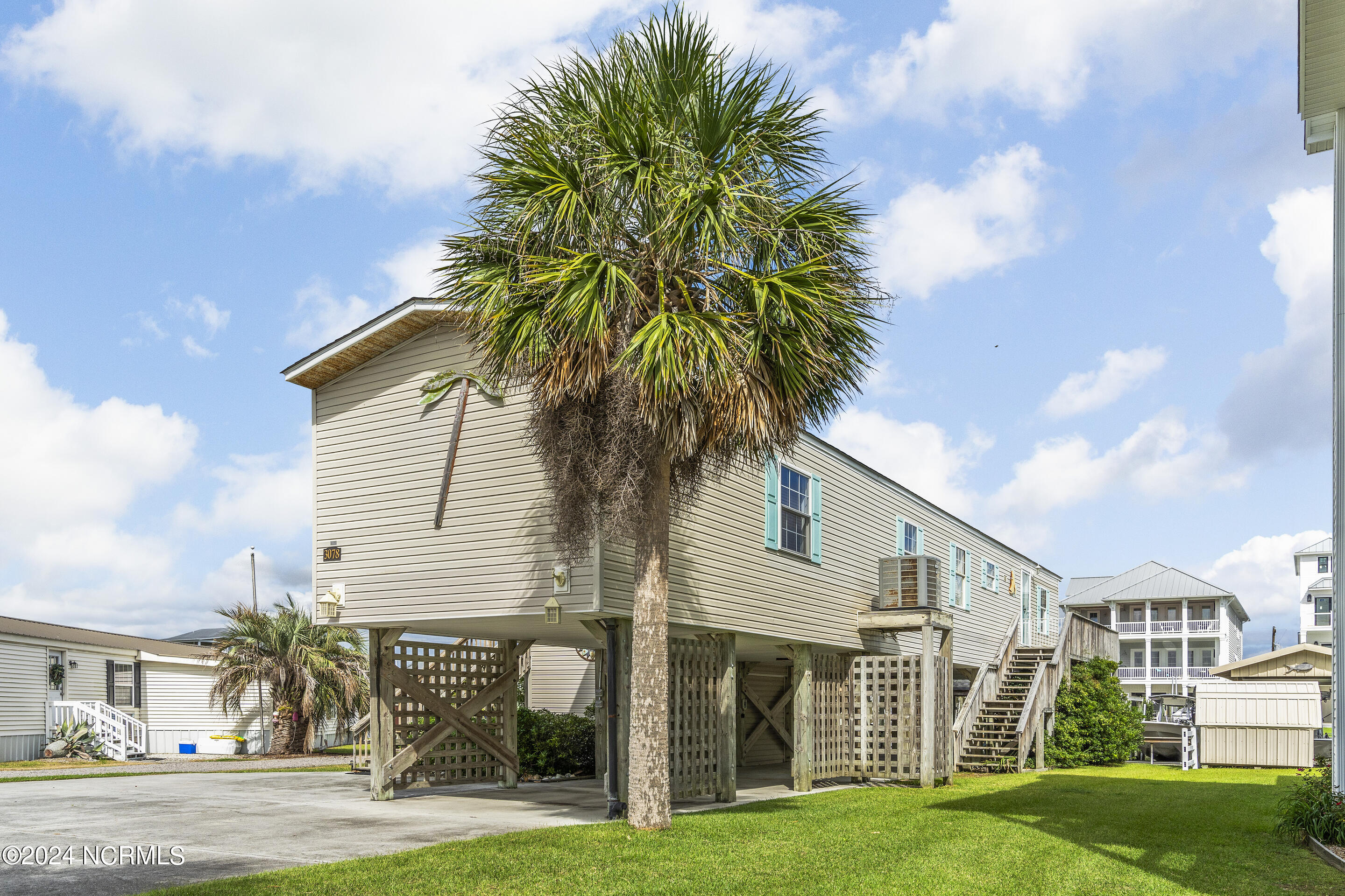 3078 3rd Street