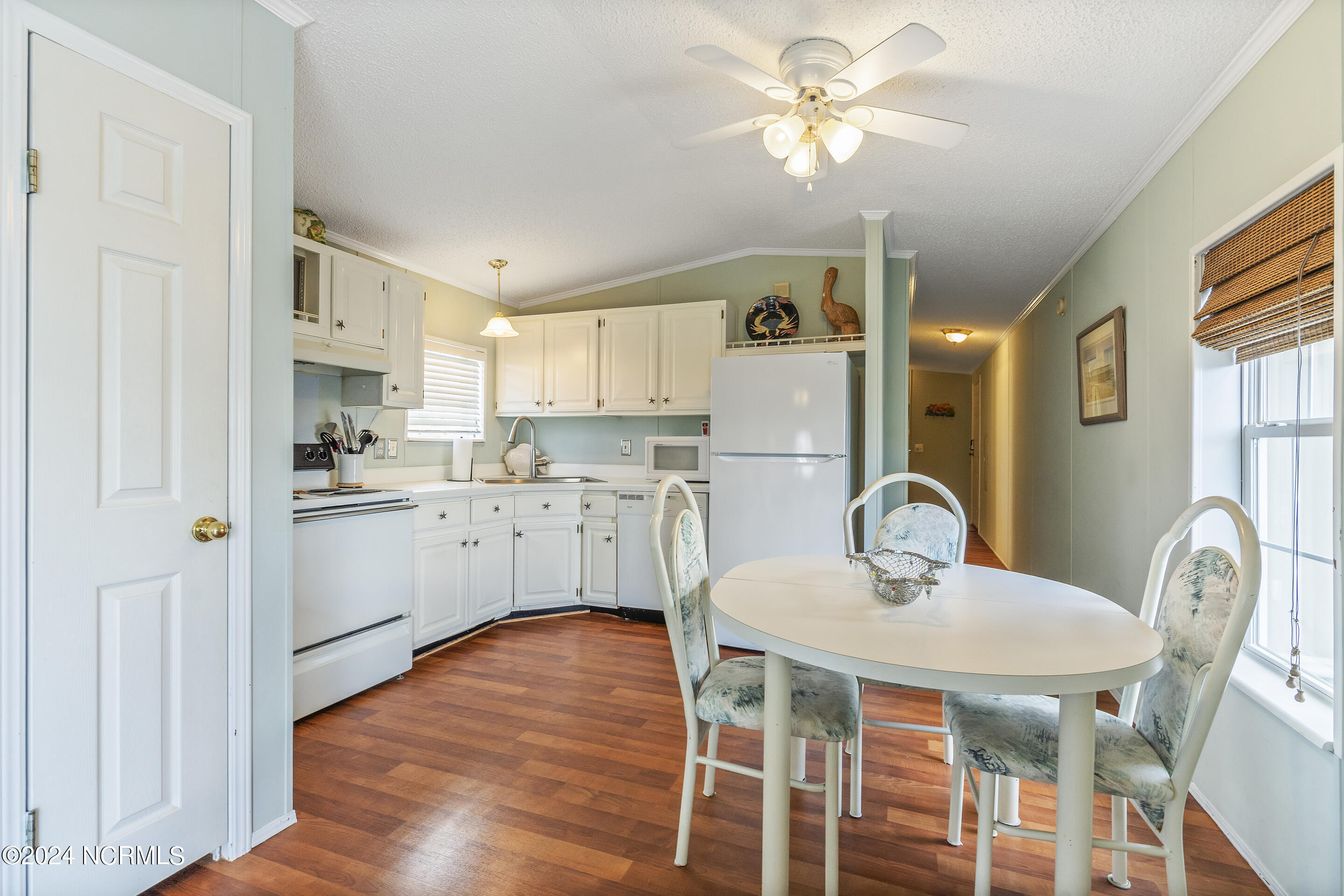 3078 3rd Street
