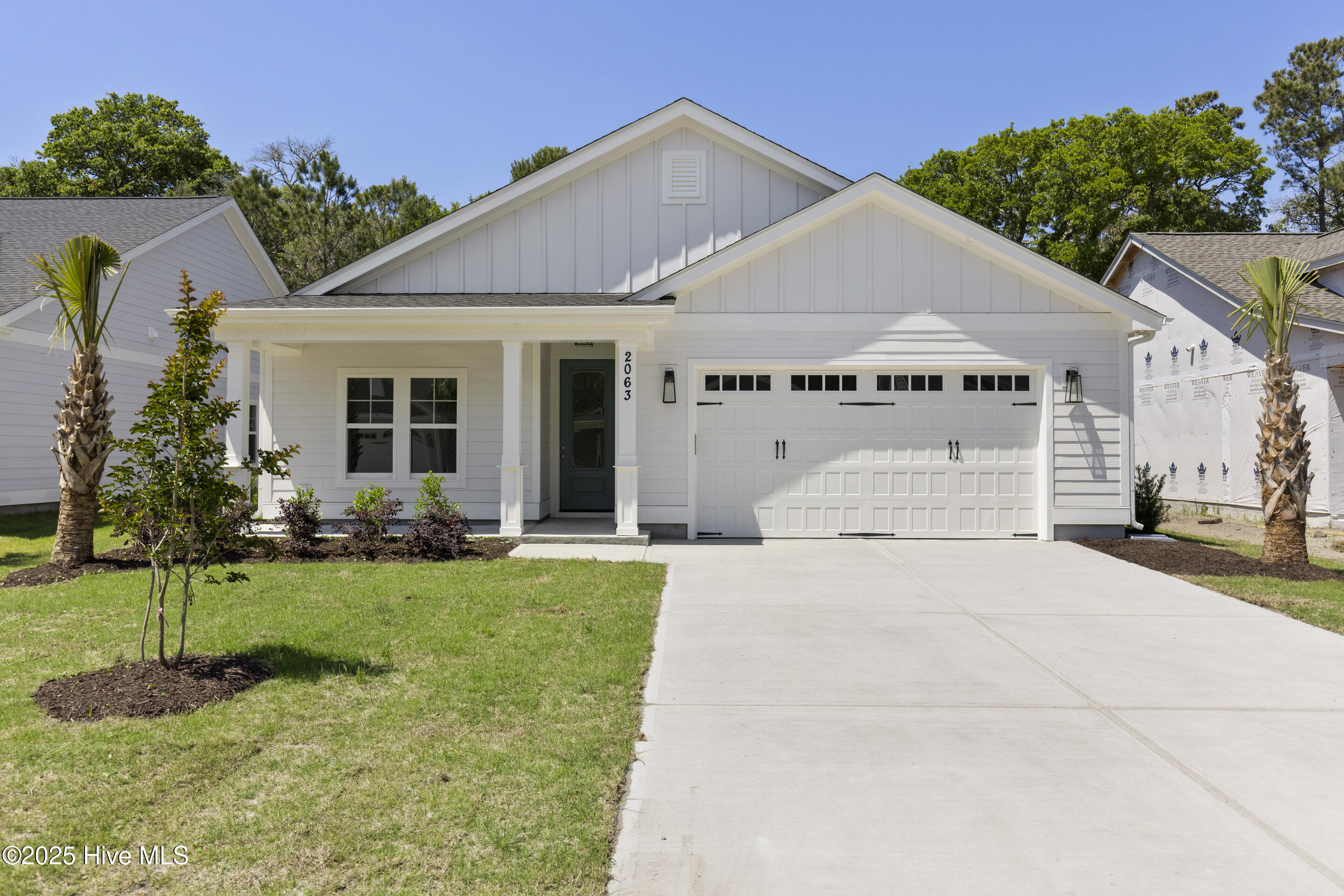 2063 Greenside Manor Drive SW
