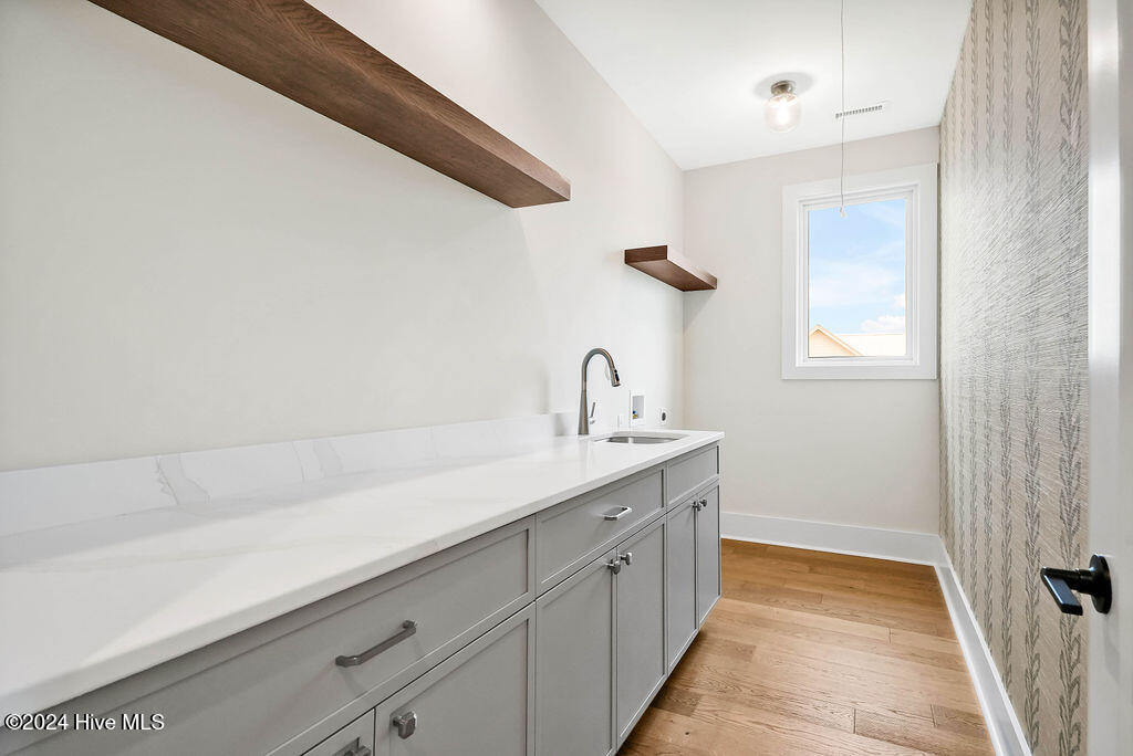 8116 Grand Harbour Court