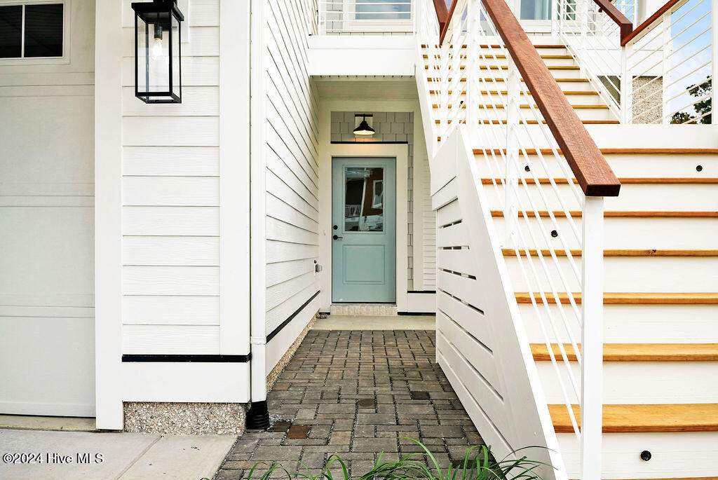 8116 Grand Harbour Court