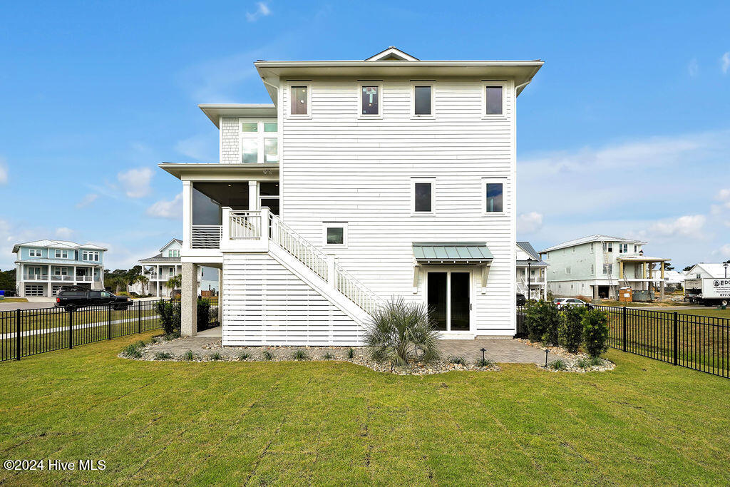 8116 Grand Harbour Court