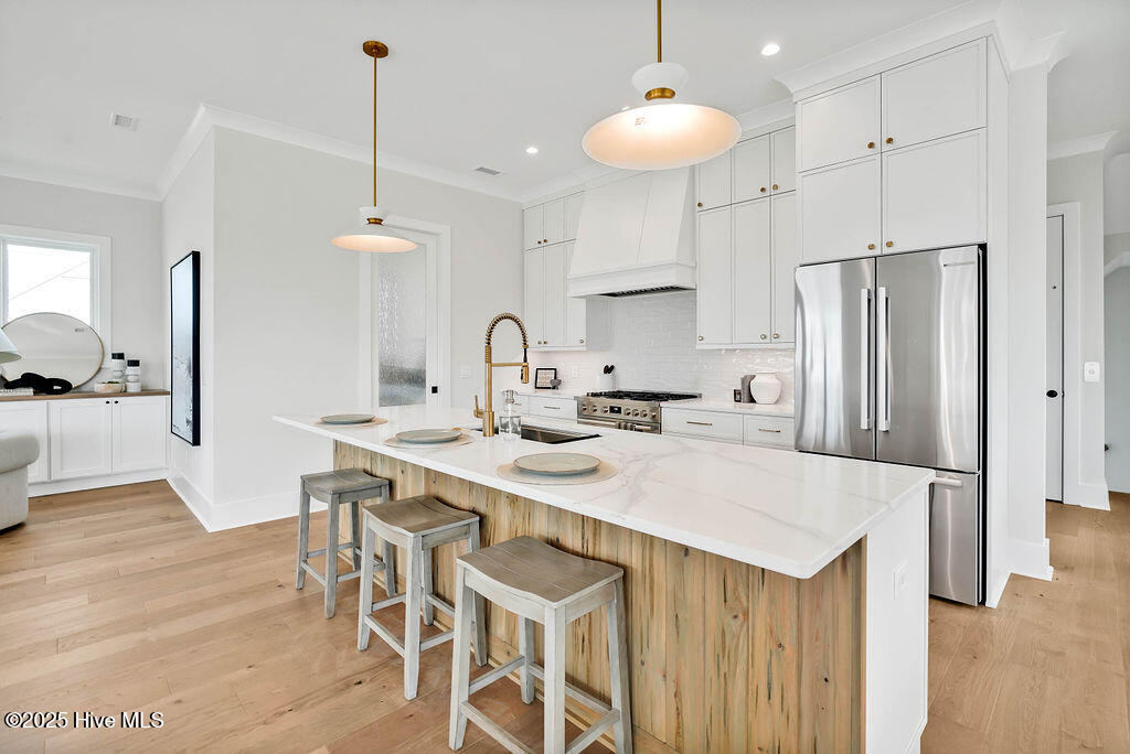 8116 Grand Harbour Court