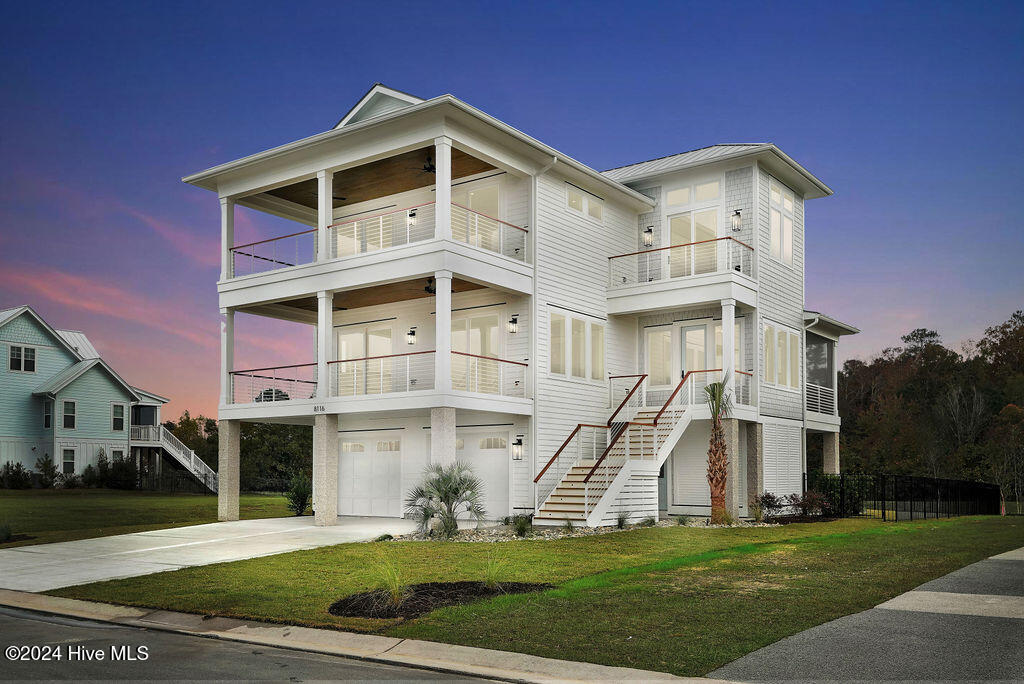 8116 Grand Harbour Court