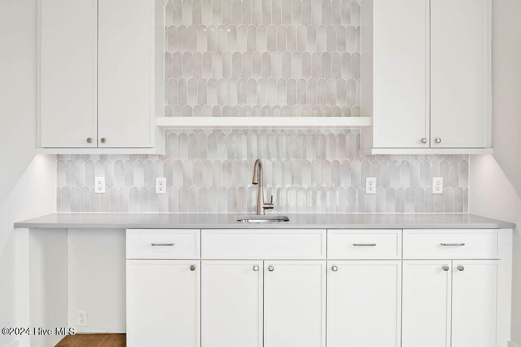 8116 Grand Harbour Court