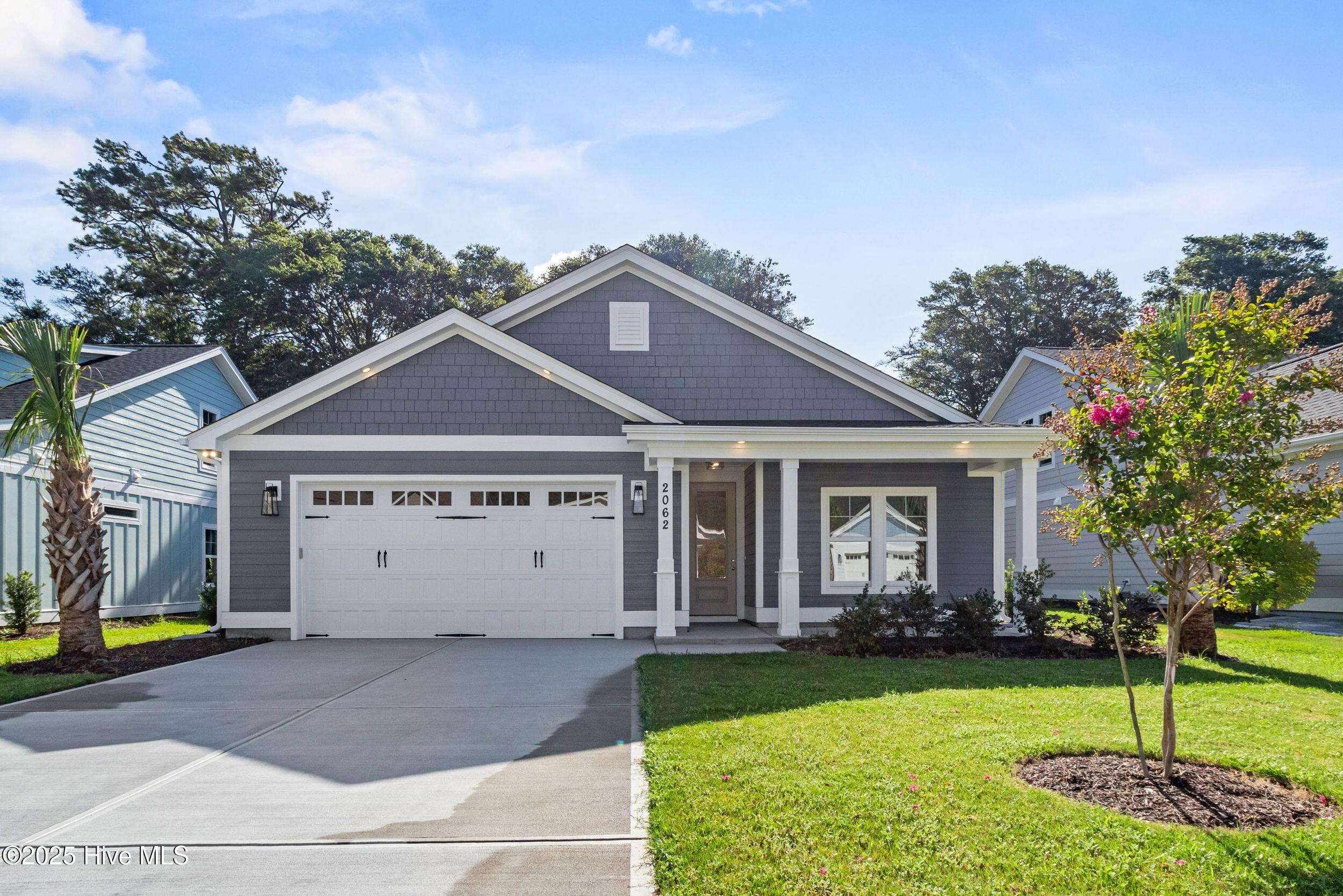 2062 Greenside Manor Drive SW