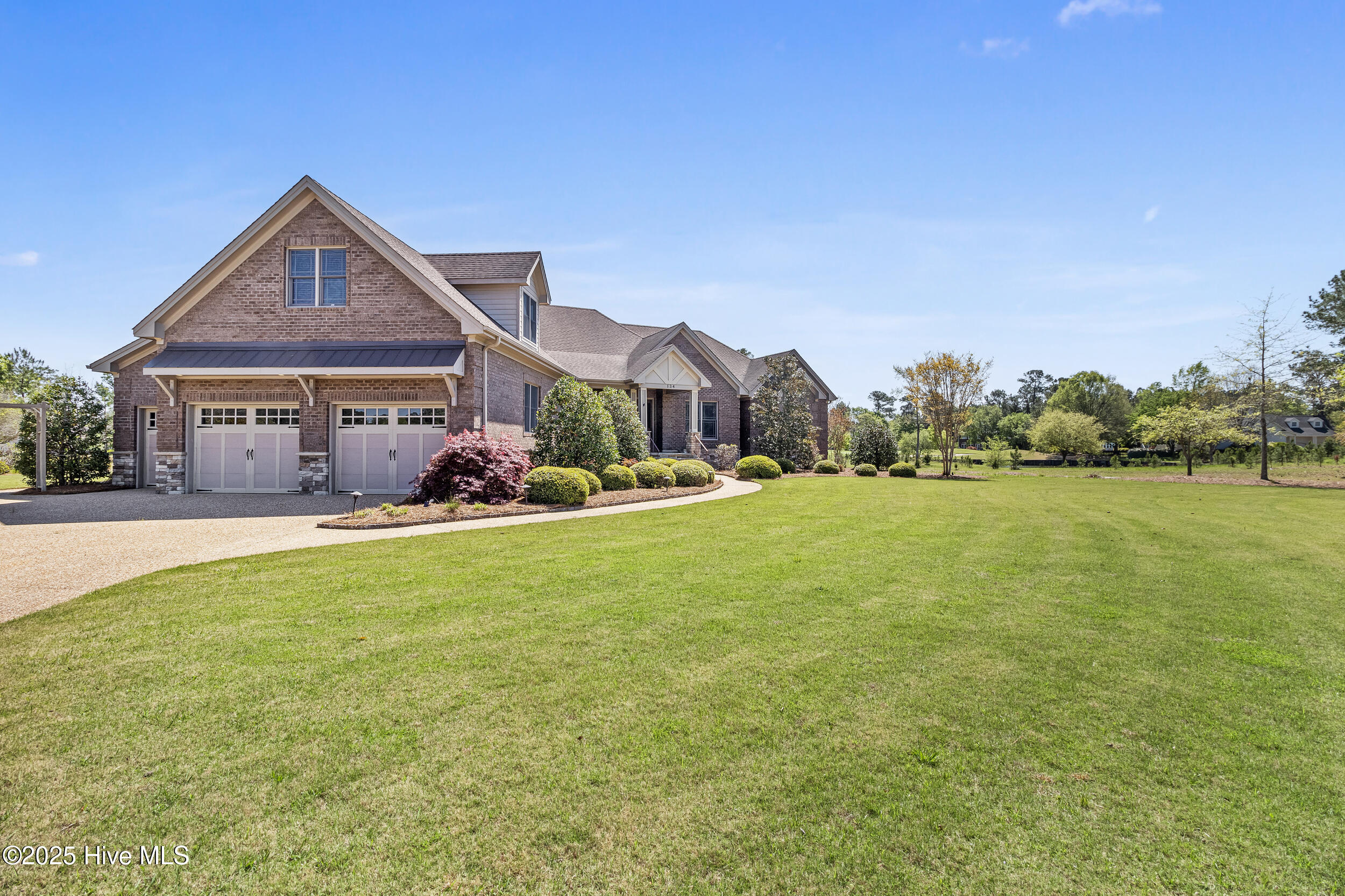 134 Pine Ridge Drive
