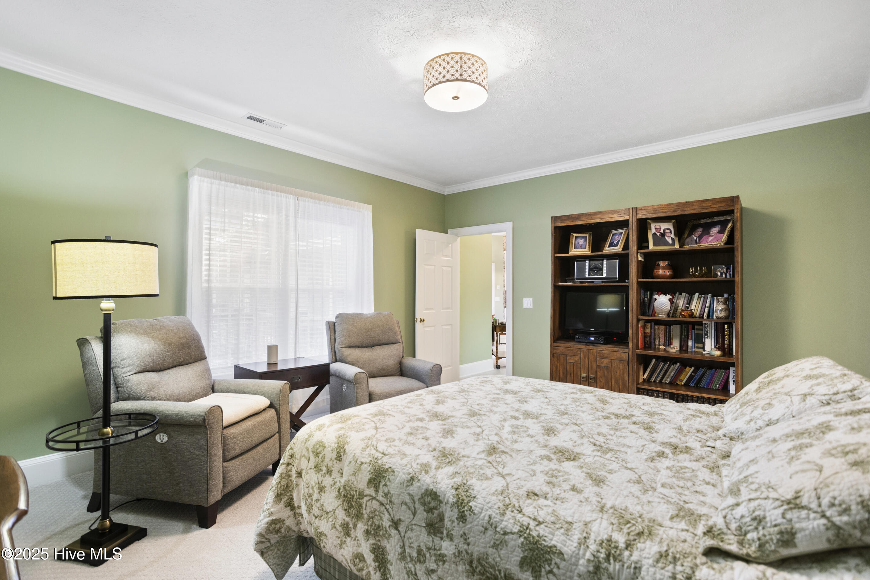 286 Gooseneck Road W